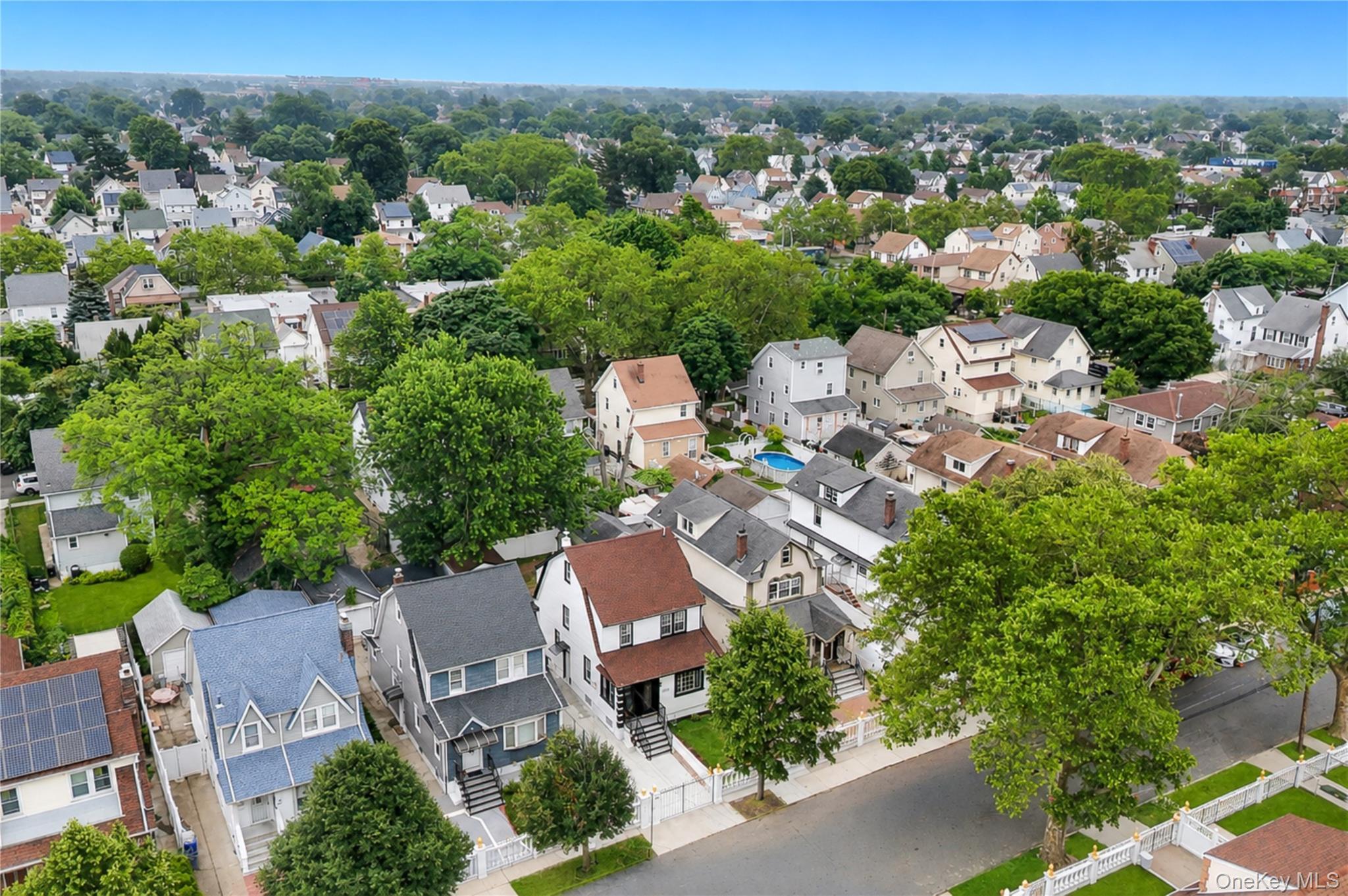 Single Family 205th Street  Queens, NY 11423, MLS-1035187-37