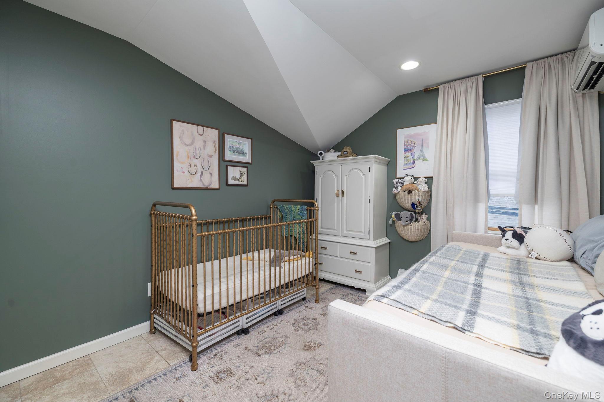 Single Family Virginia Avenue  Nassau County, NY 11561, MLS-1035189-18