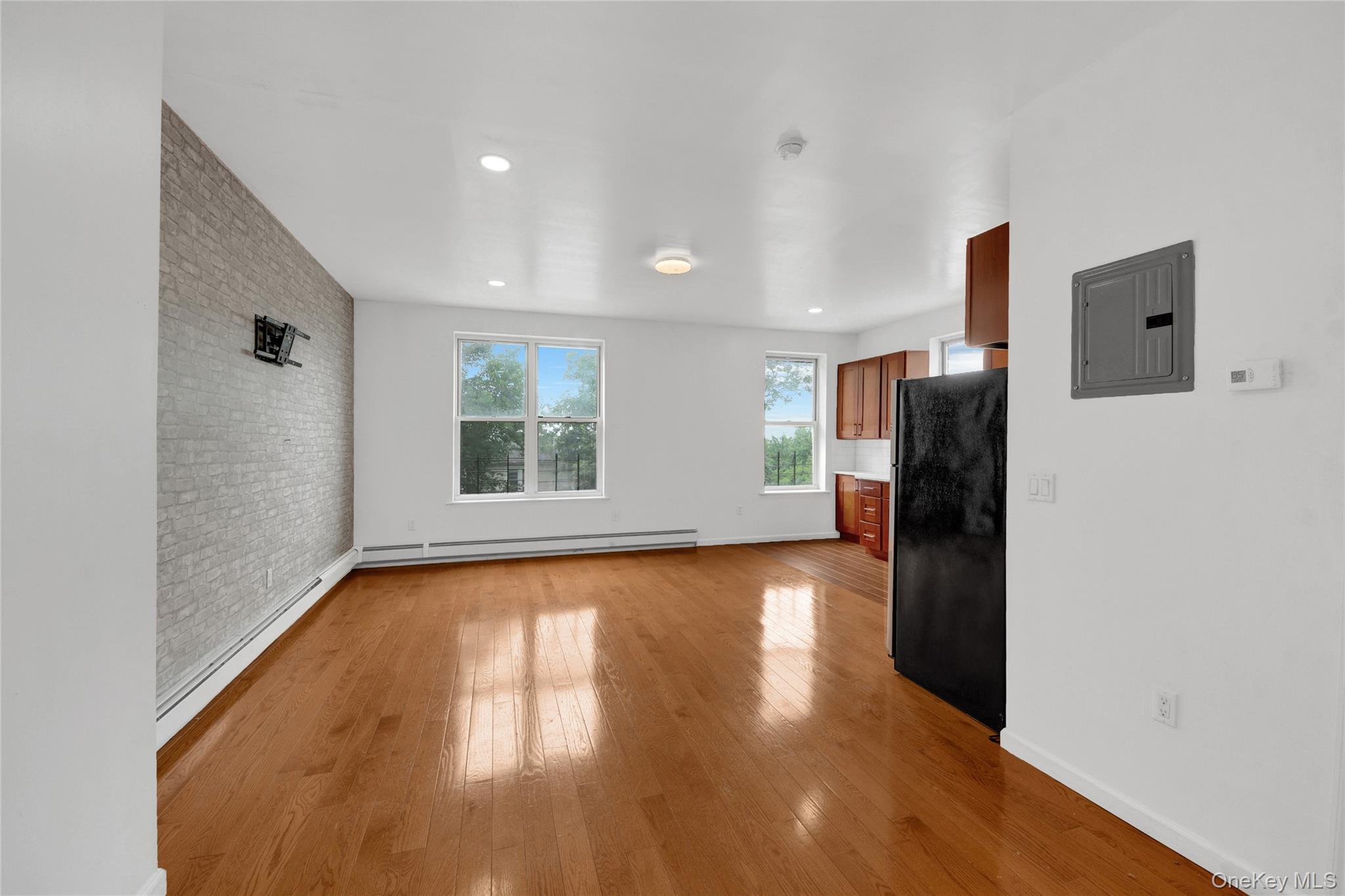 Single Family E 217th Street Bronx, NY 10469, MLS-1035190-13