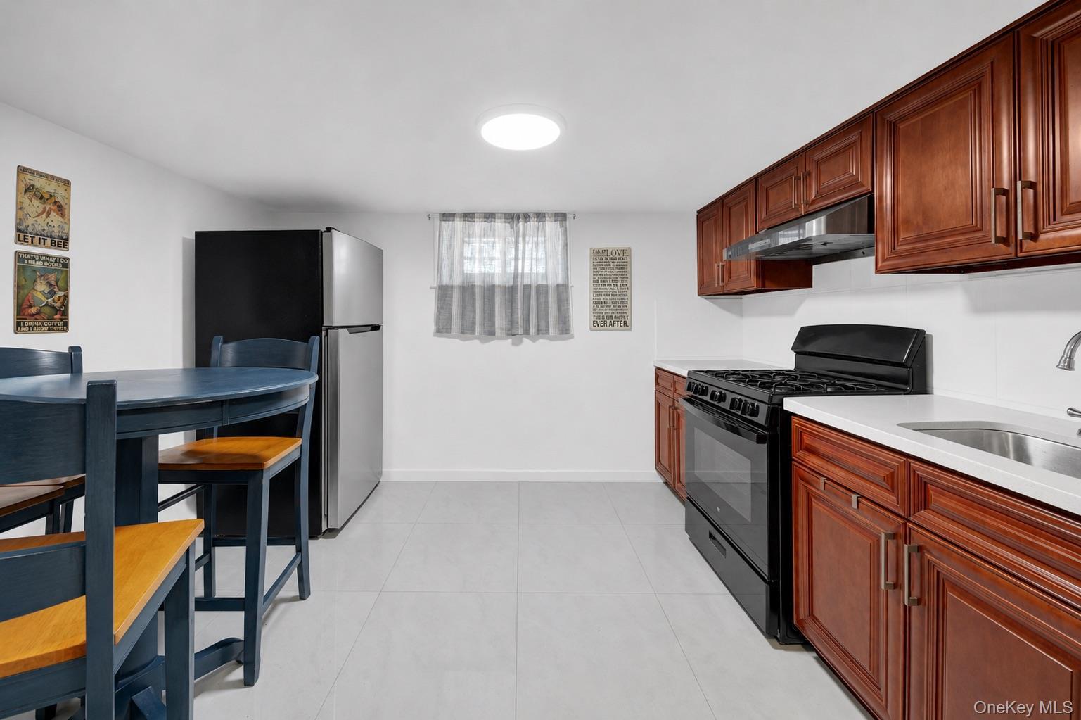 Single Family E 217th Street Bronx, NY 10469, MLS-1035190-26