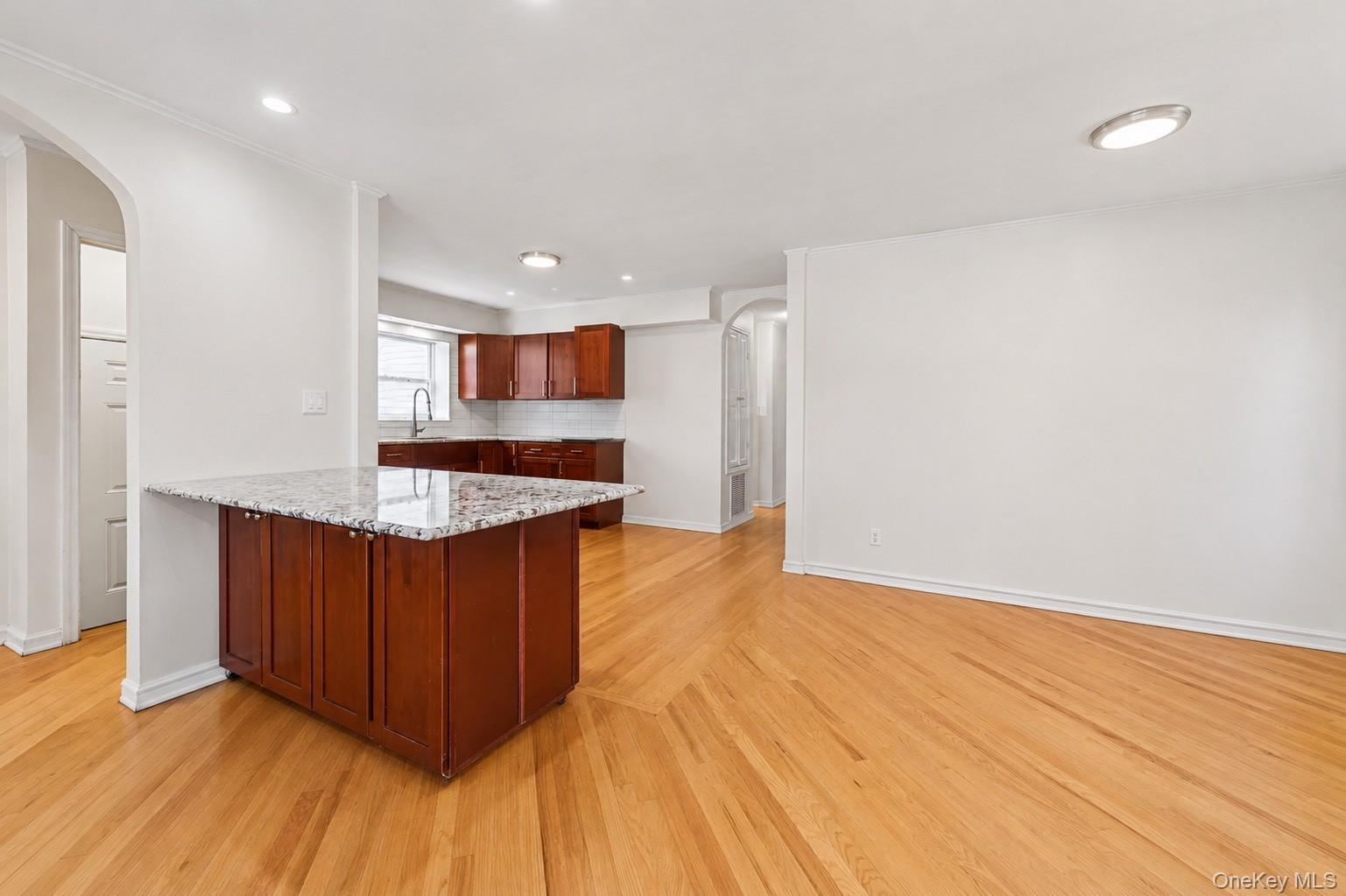 Single Family 264th Street Queens, NY 11362, MLS-1035202-4