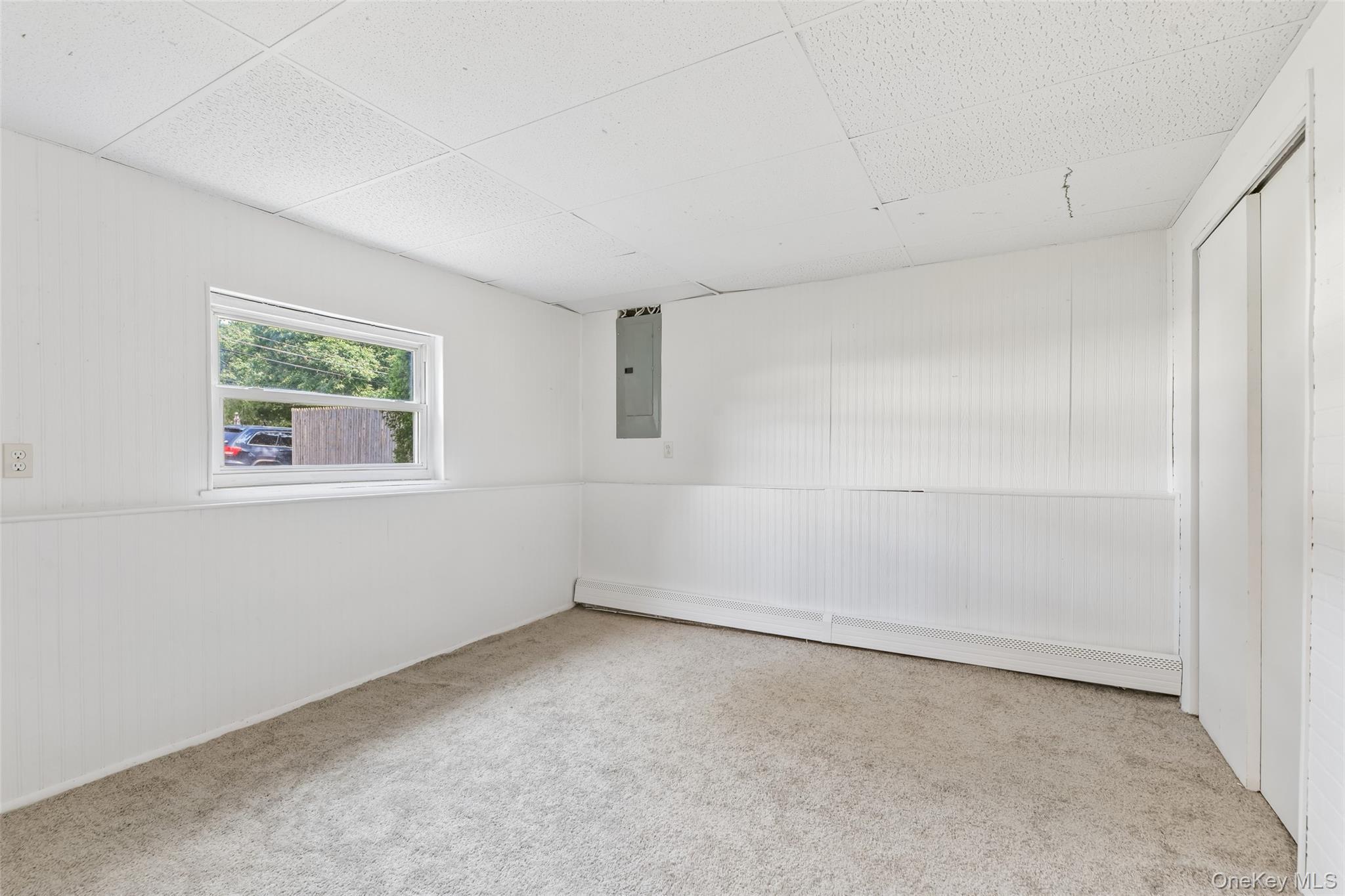 Single Family Beechwood Drive Suffolk County, NY 11967, MLS-1035203-16