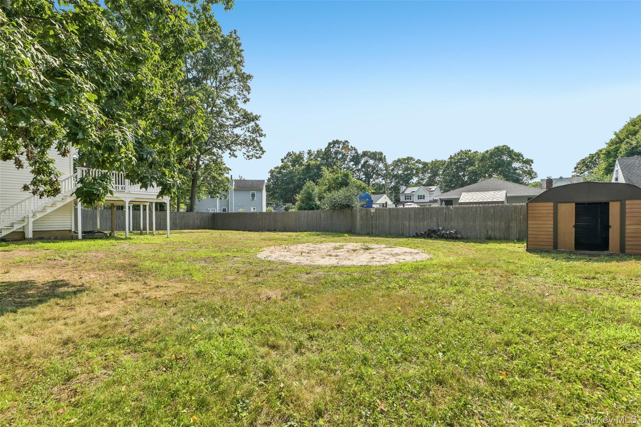 Single Family Beechwood Drive Suffolk County, NY 11967, MLS-1035203-18