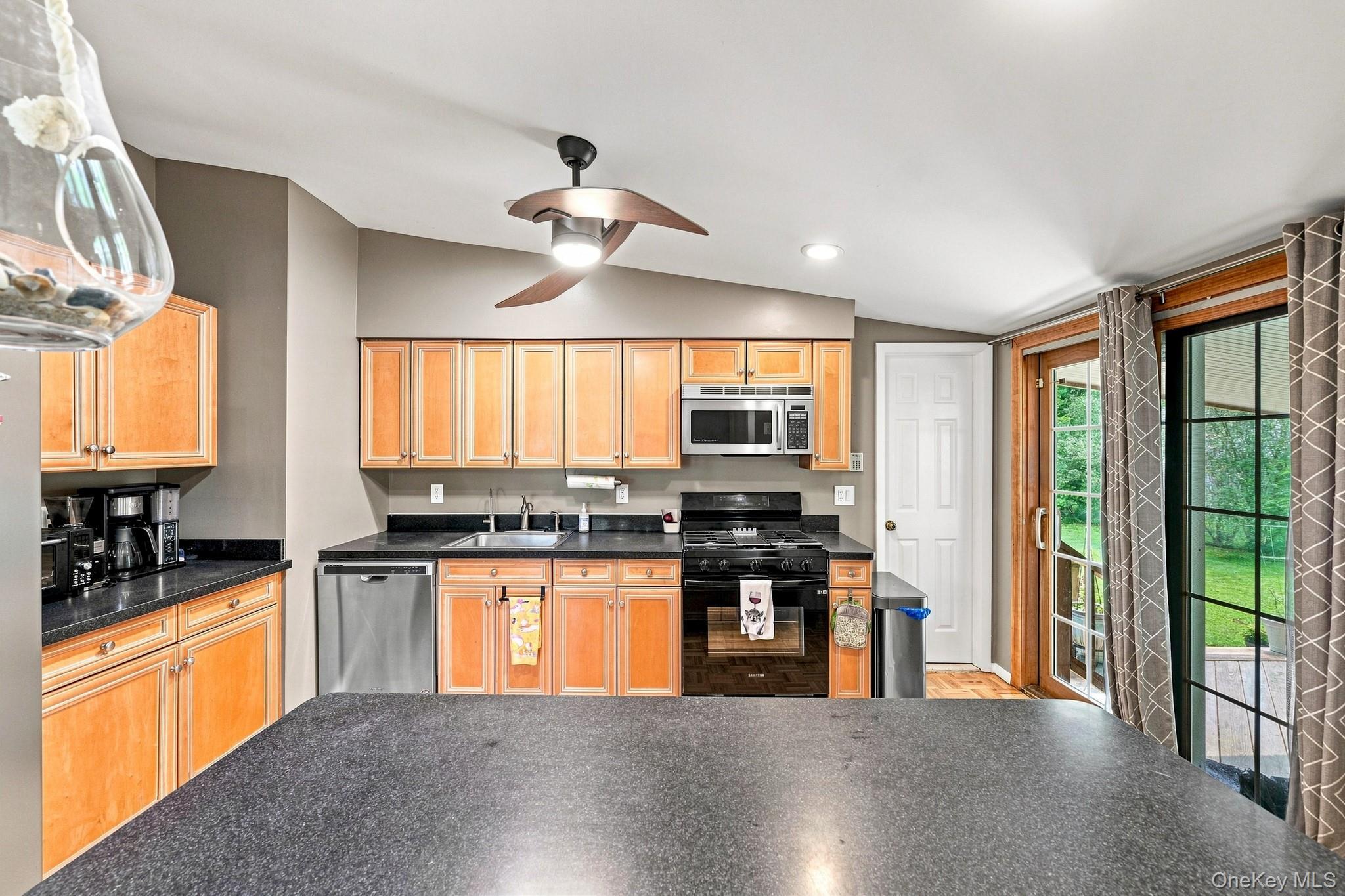 Single Family Gloria Court  Rockland County, NY 10956, MLS-1035219-15