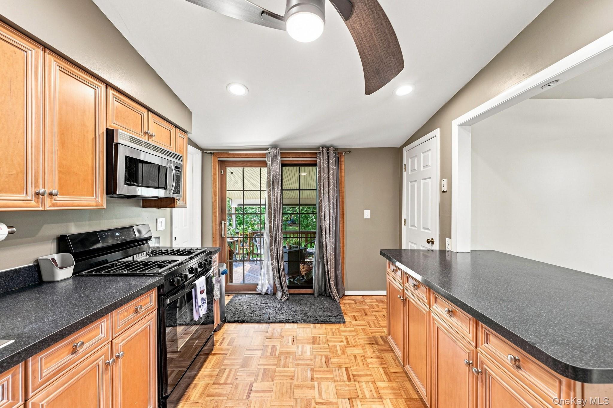 Single Family Gloria Court  Rockland County, NY 10956, MLS-1035219-17