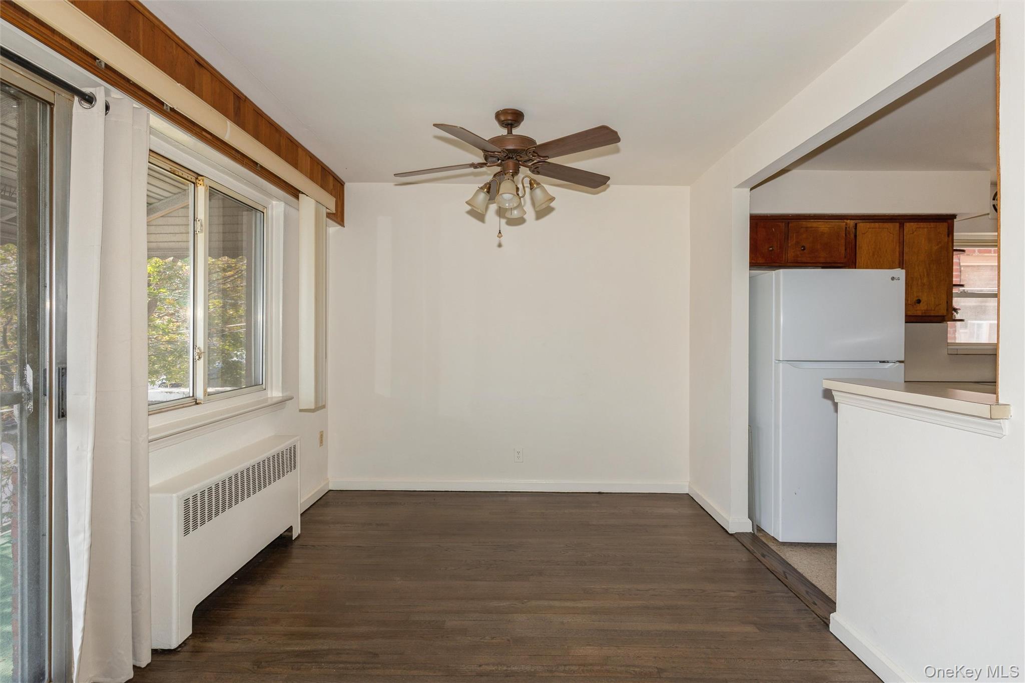 Single Family 67th Street  Queens, NY 11377, MLS-1035222-13