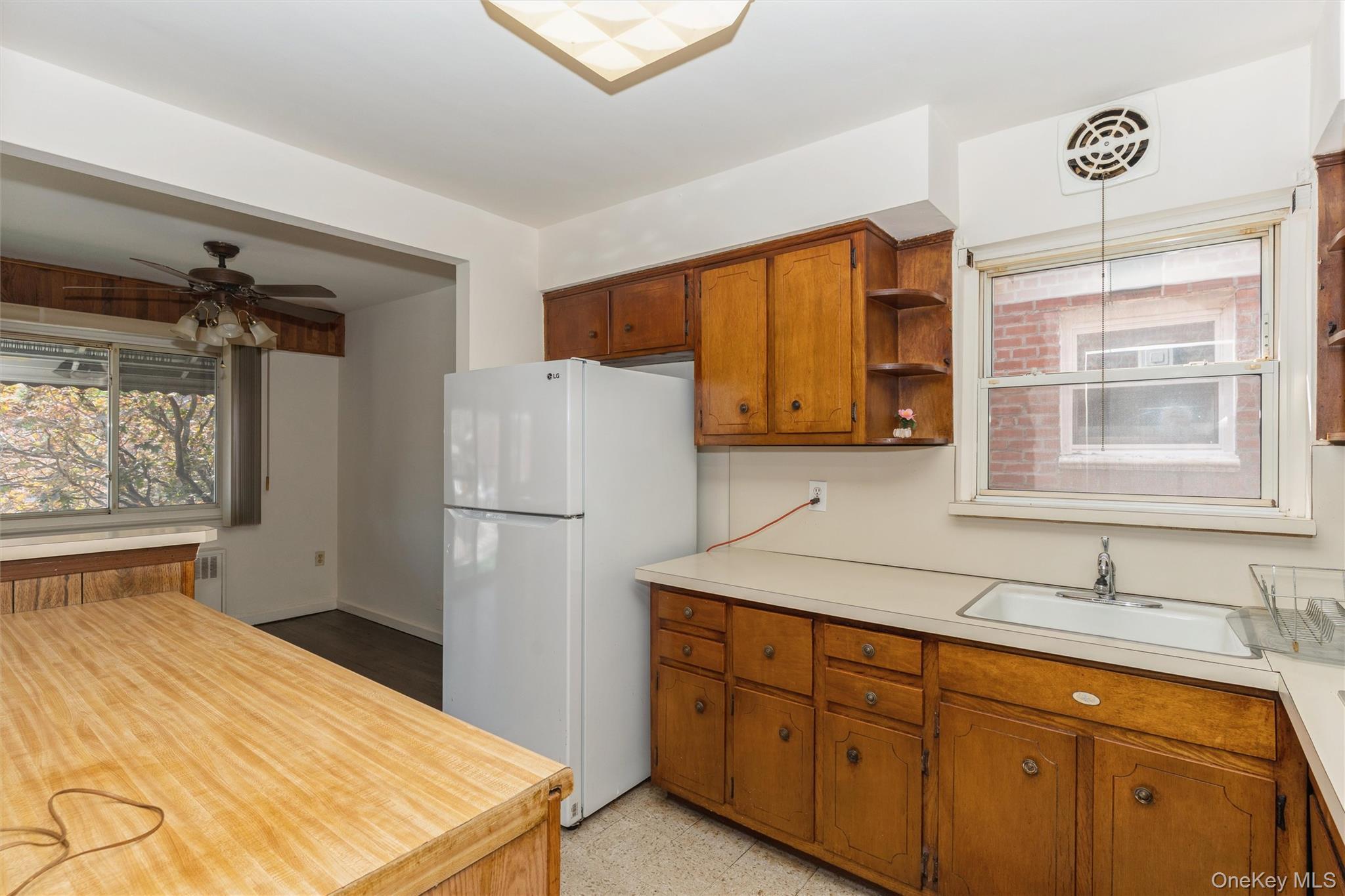 Single Family 67th Street  Queens, NY 11377, MLS-1035222-15