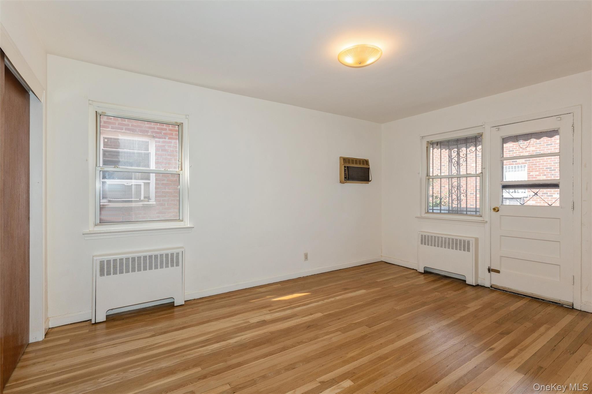Single Family 67th Street  Queens, NY 11377, MLS-1035222-23