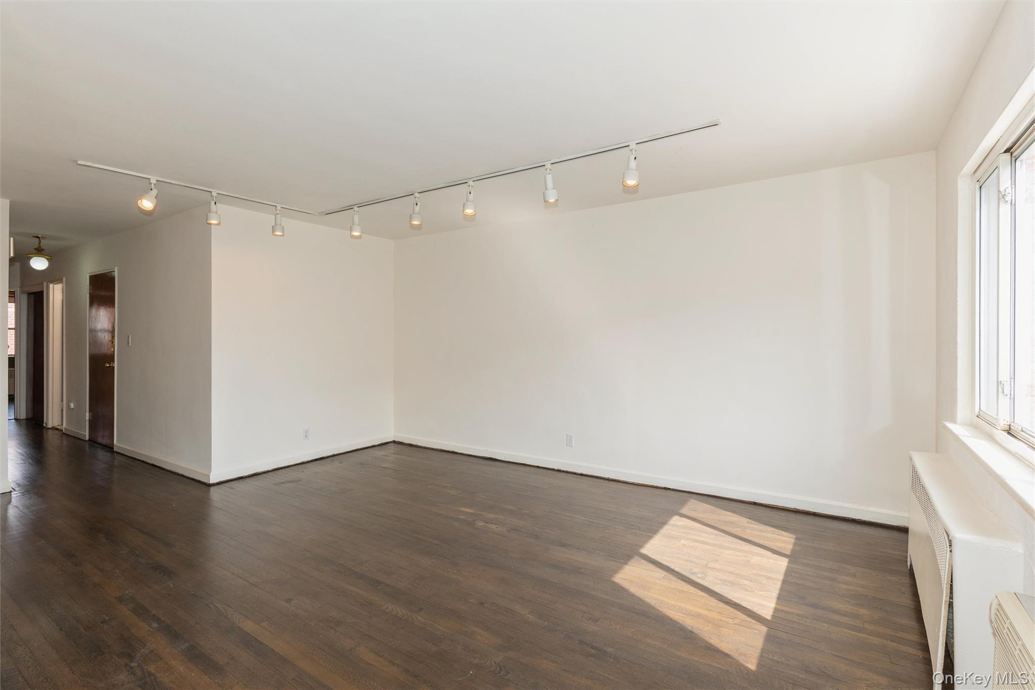 Single Family 67th Street  Queens, NY 11377, MLS-1035222-29