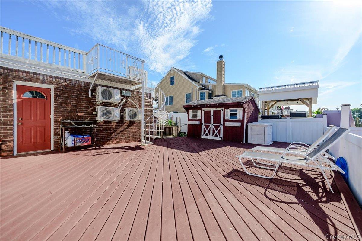 Single Family W 3rd Street  Nassau County, NY 11520, MLS-1035277-22