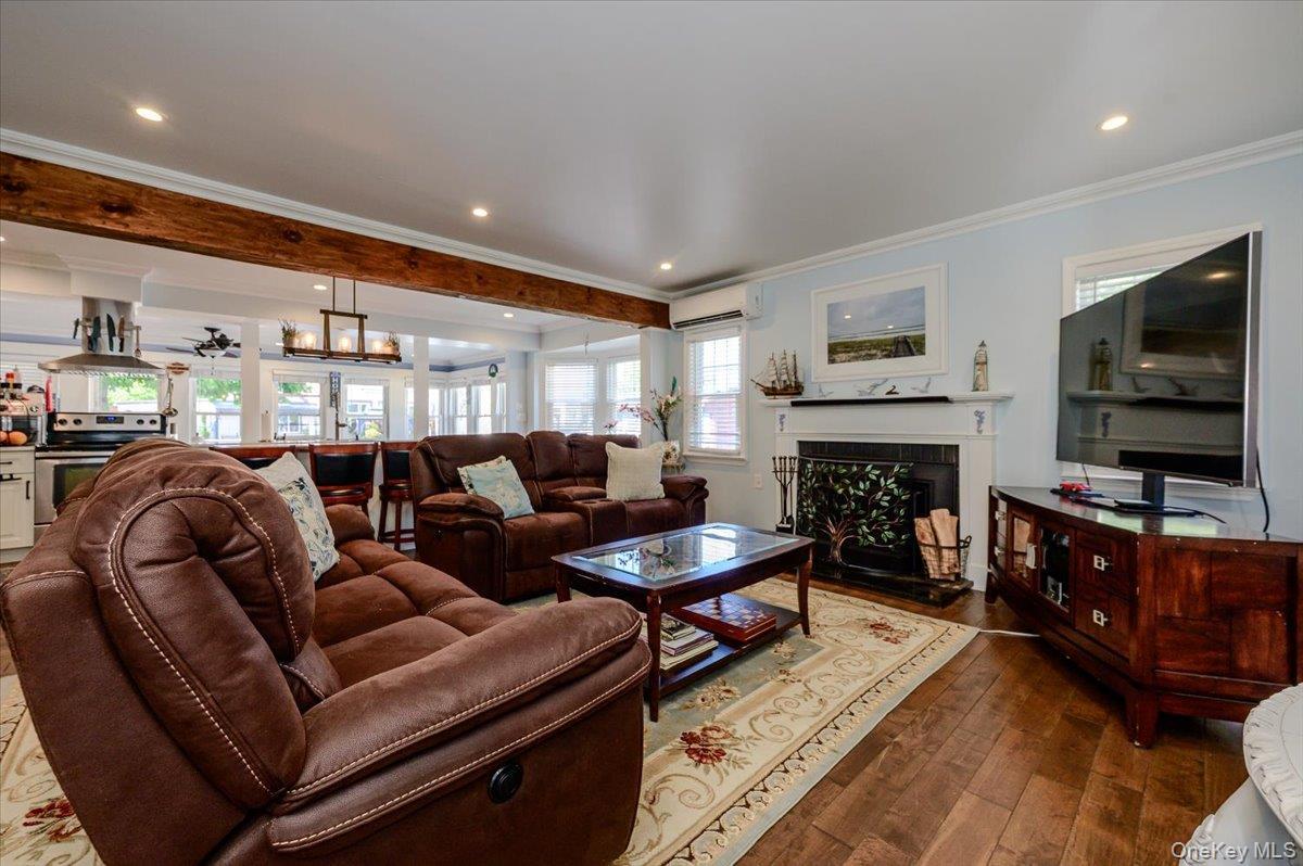 Single Family W 3rd Street  Nassau County, NY 11520, MLS-1035277-3