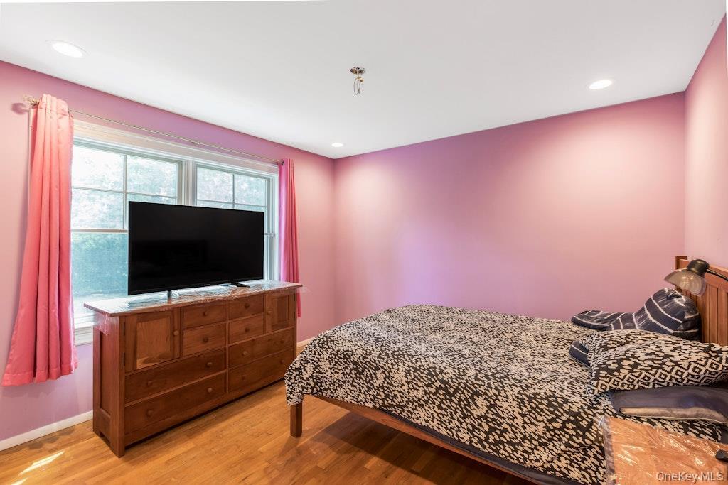 Single Family W Tiana Road Suffolk County, NY 11946, MLS-1035288-12