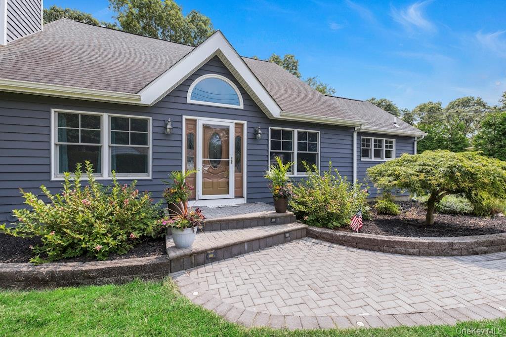 Single Family W Tiana Road Suffolk County, NY 11946, MLS-1035288-2
