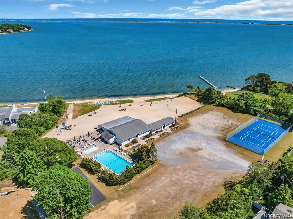 Single Family W Tiana Road Suffolk County, NY 11946, MLS-1035288-21