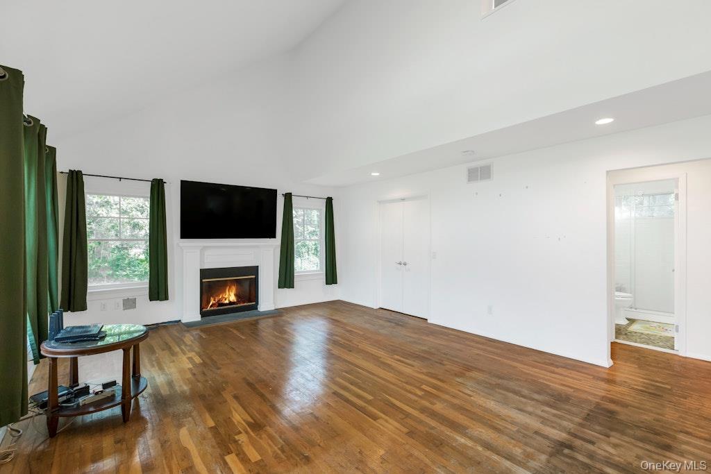 Single Family W Tiana Road Suffolk County, NY 11946, MLS-1035288-6