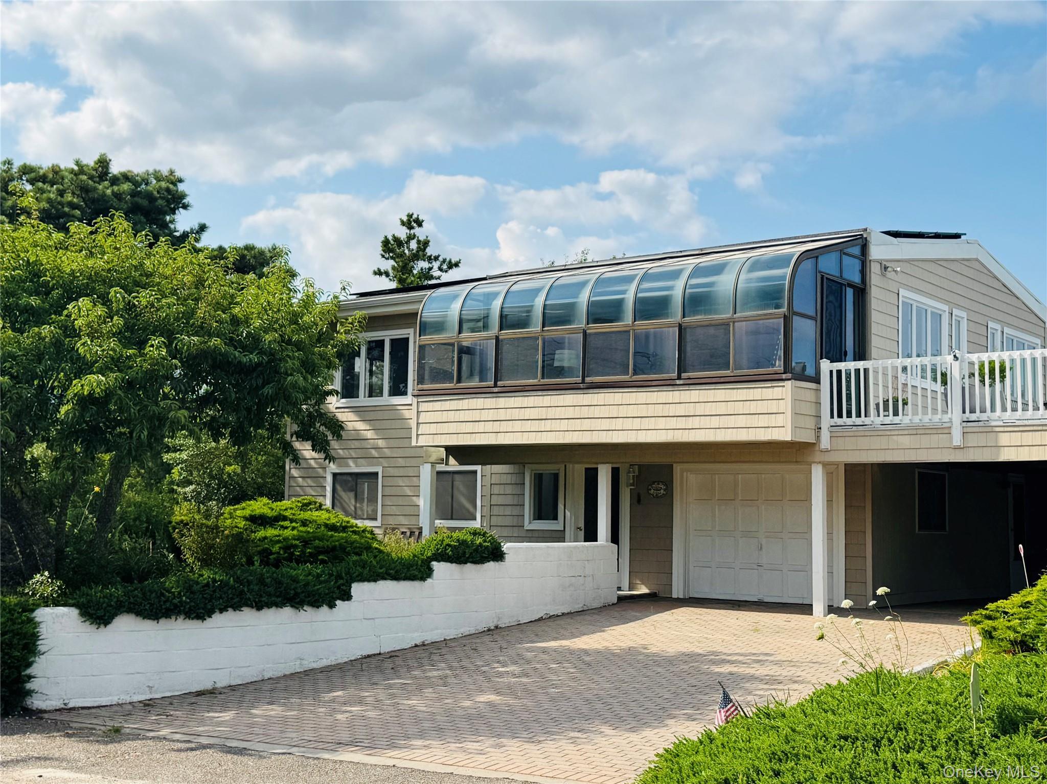 Single Family Hawser Drive  Suffolk County, NY 11702, MLS-1035289-27