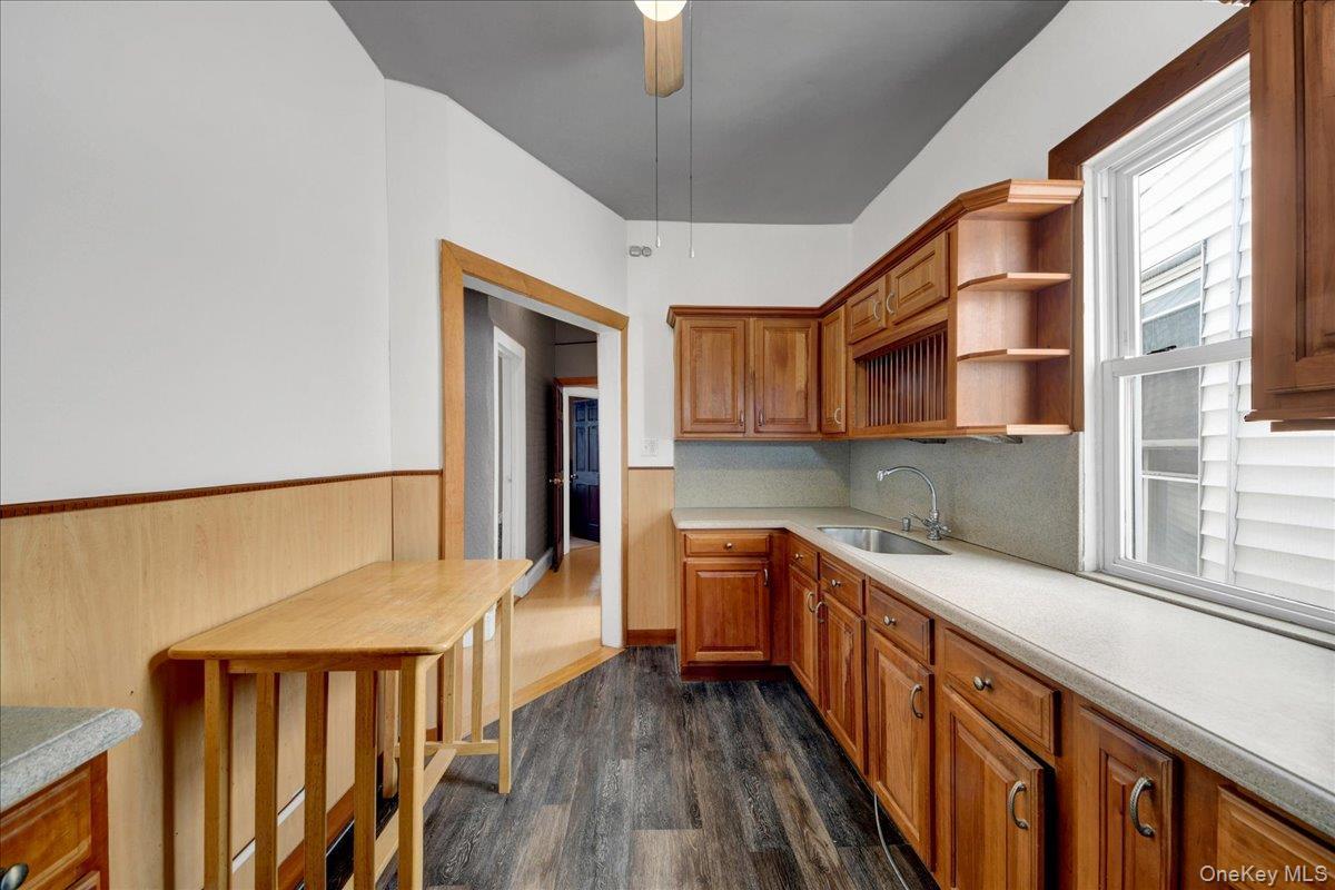 Single Family E 243rd Street Bronx, NY 10470, MLS-1035296-21