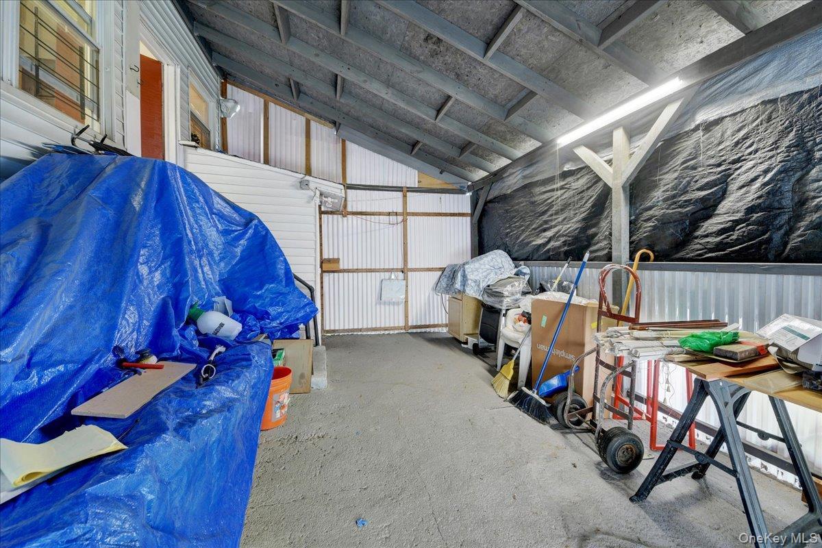 Single Family E 243rd Street Bronx, NY 10470, MLS-1035296-25
