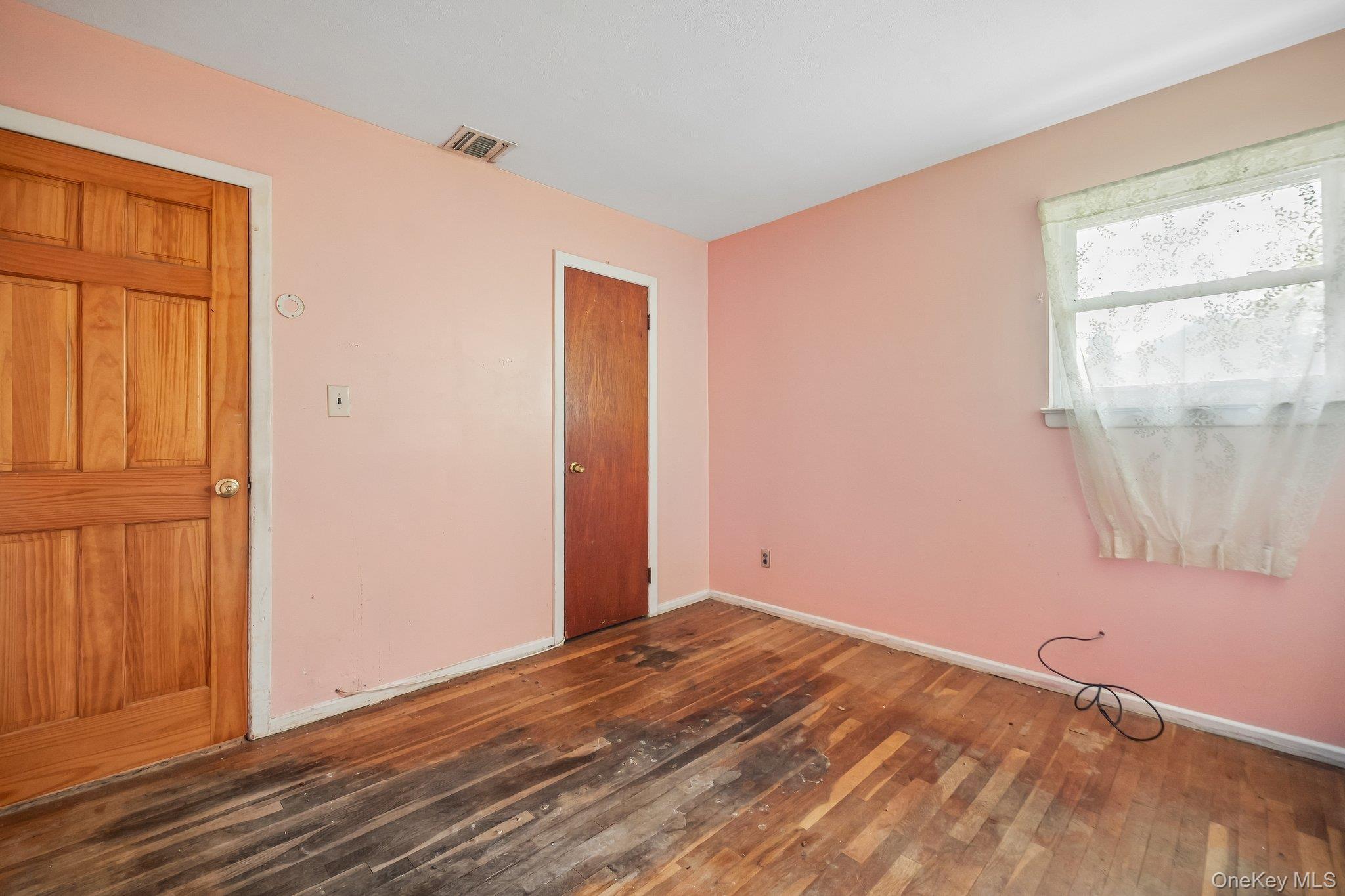 Single Family Frederick Avenue Nassau County, NY 11001, MLS-1035310-21