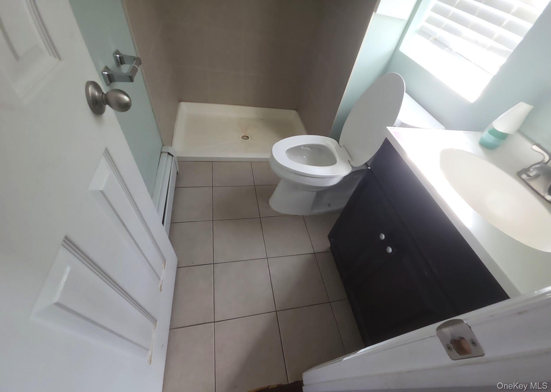 Single Family Laurel Road Suffolk County, NY 11757, MLS-1035320-11