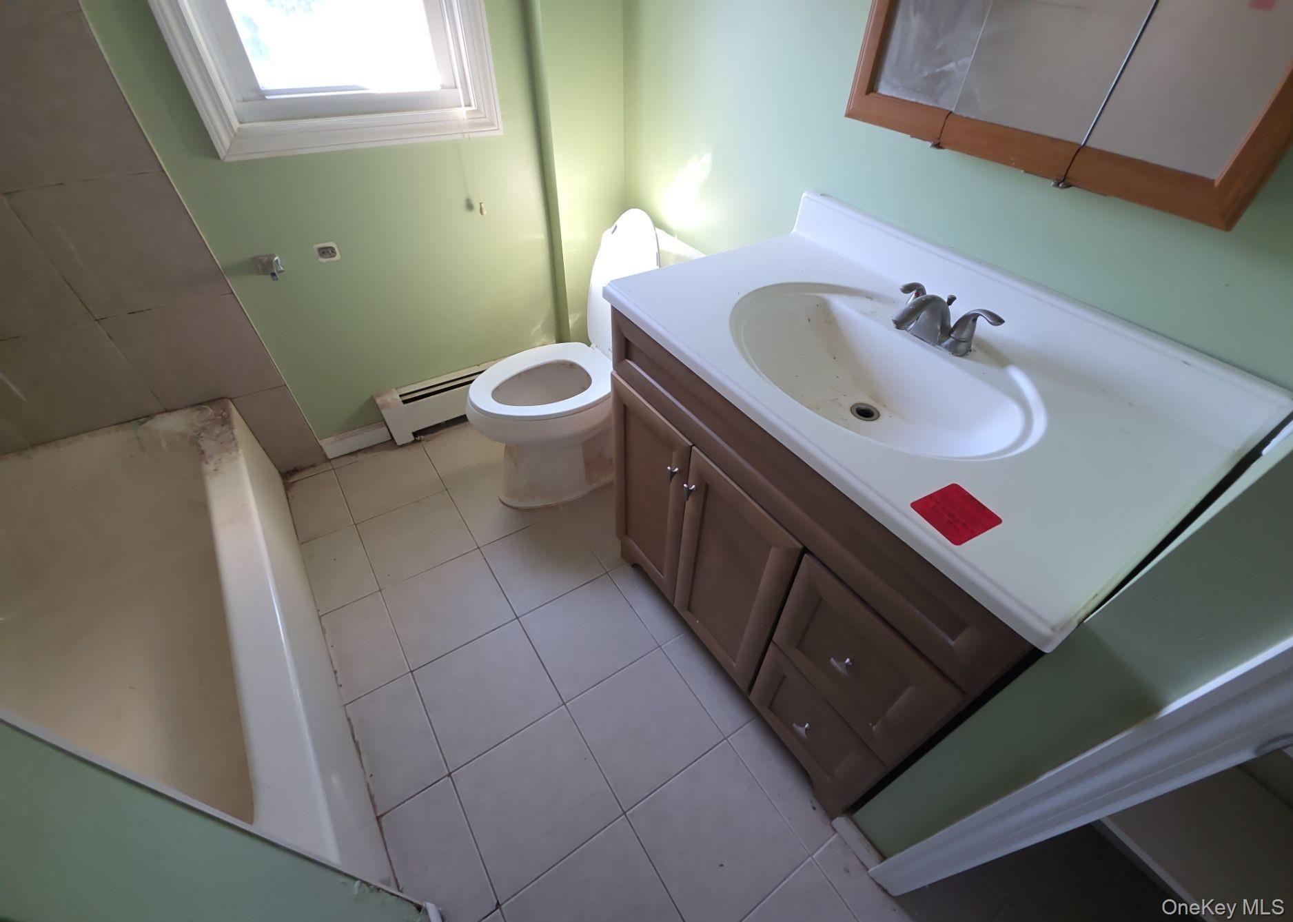 Single Family Laurel Road Suffolk County, NY 11757, MLS-1035320-14