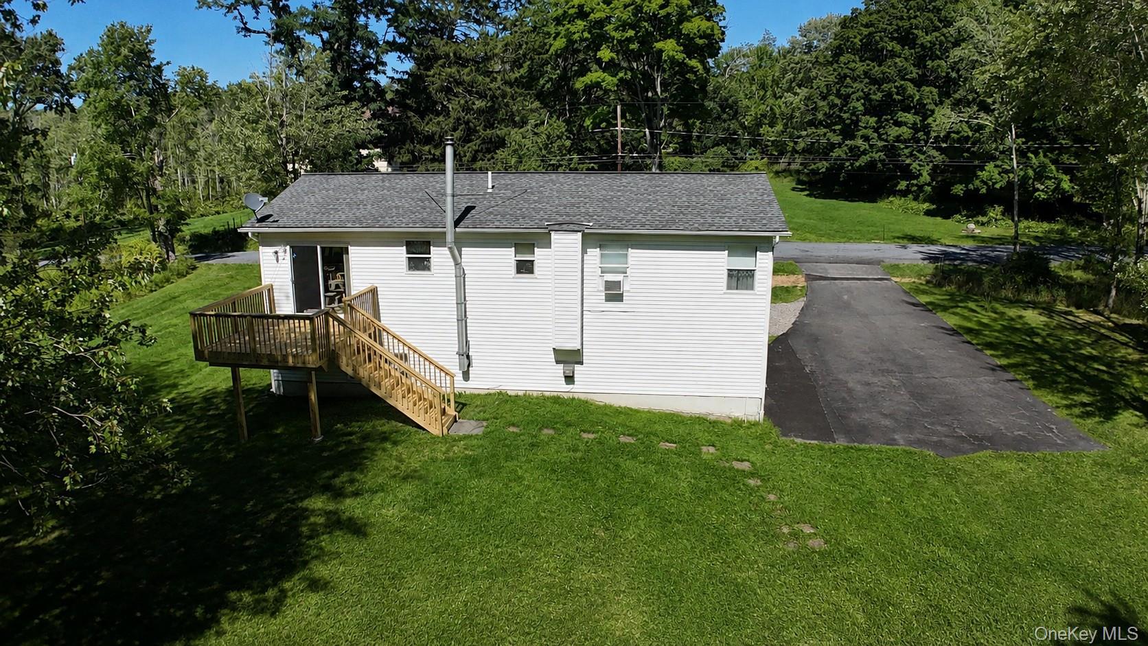 Single Family Quannacut Road Ulster County, NY 12566, MLS-1035337-23