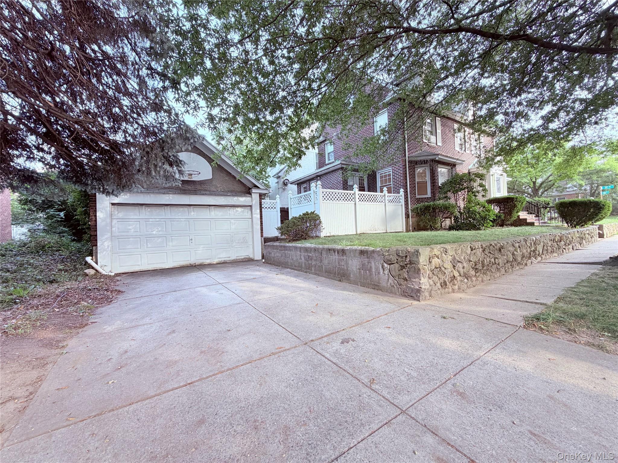 Single Family 32nd Avenue Queens, NY 11358, MLS-1035342-24