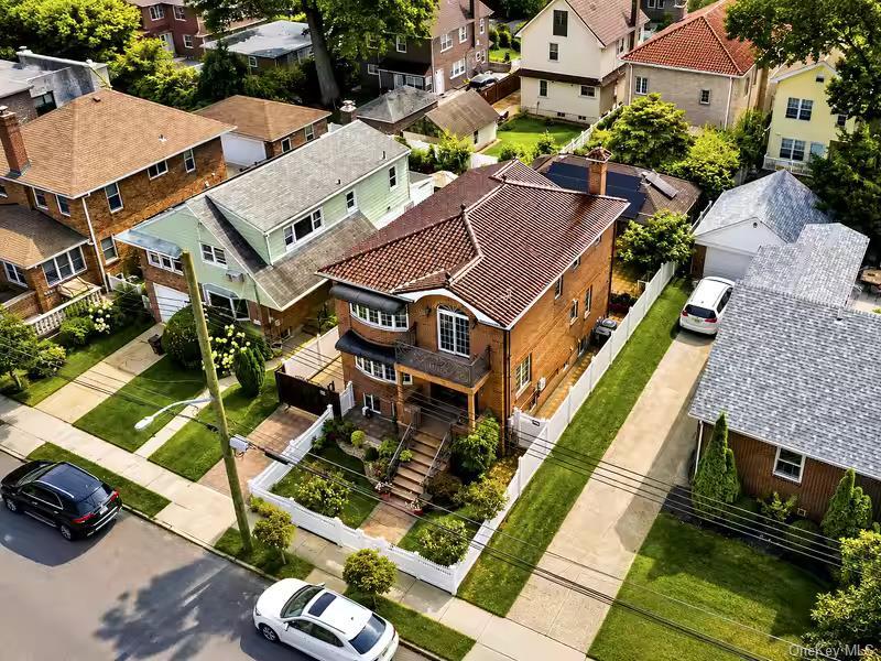 Single Family 163rd Place  Queens, NY 11358, MLS-1035346-25