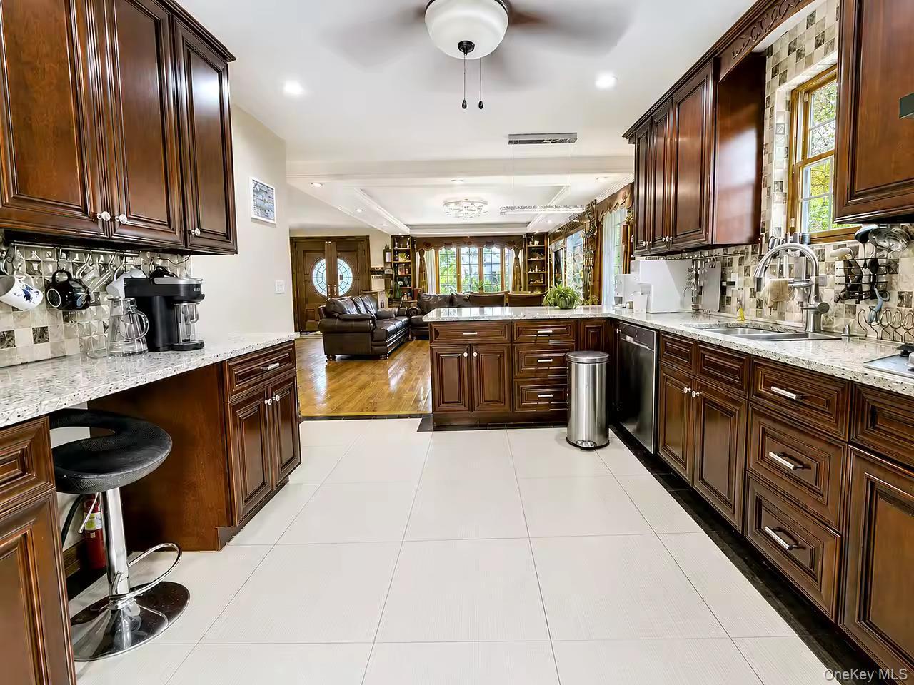 Single Family 163rd Place  Queens, NY 11358, MLS-1035346-3