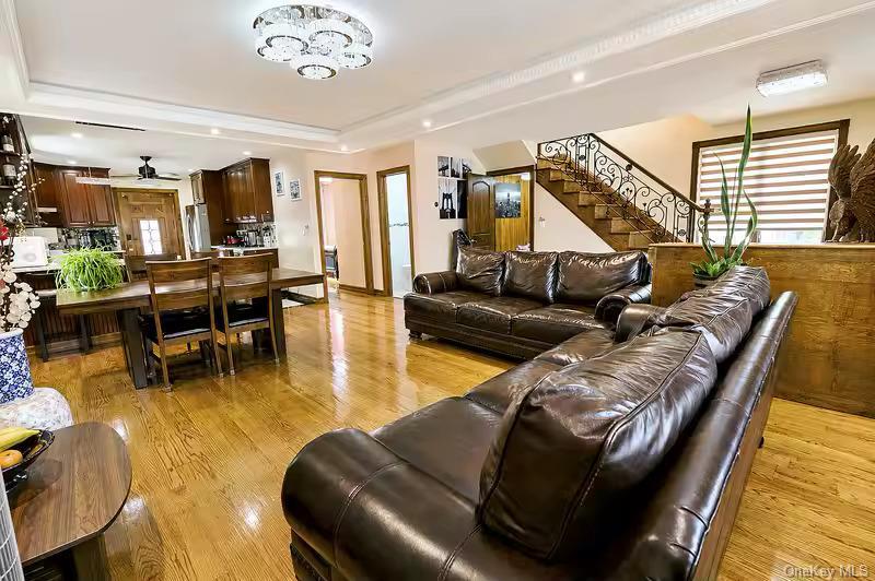 Single Family 163rd Place  Queens, NY 11358, MLS-1035346-6