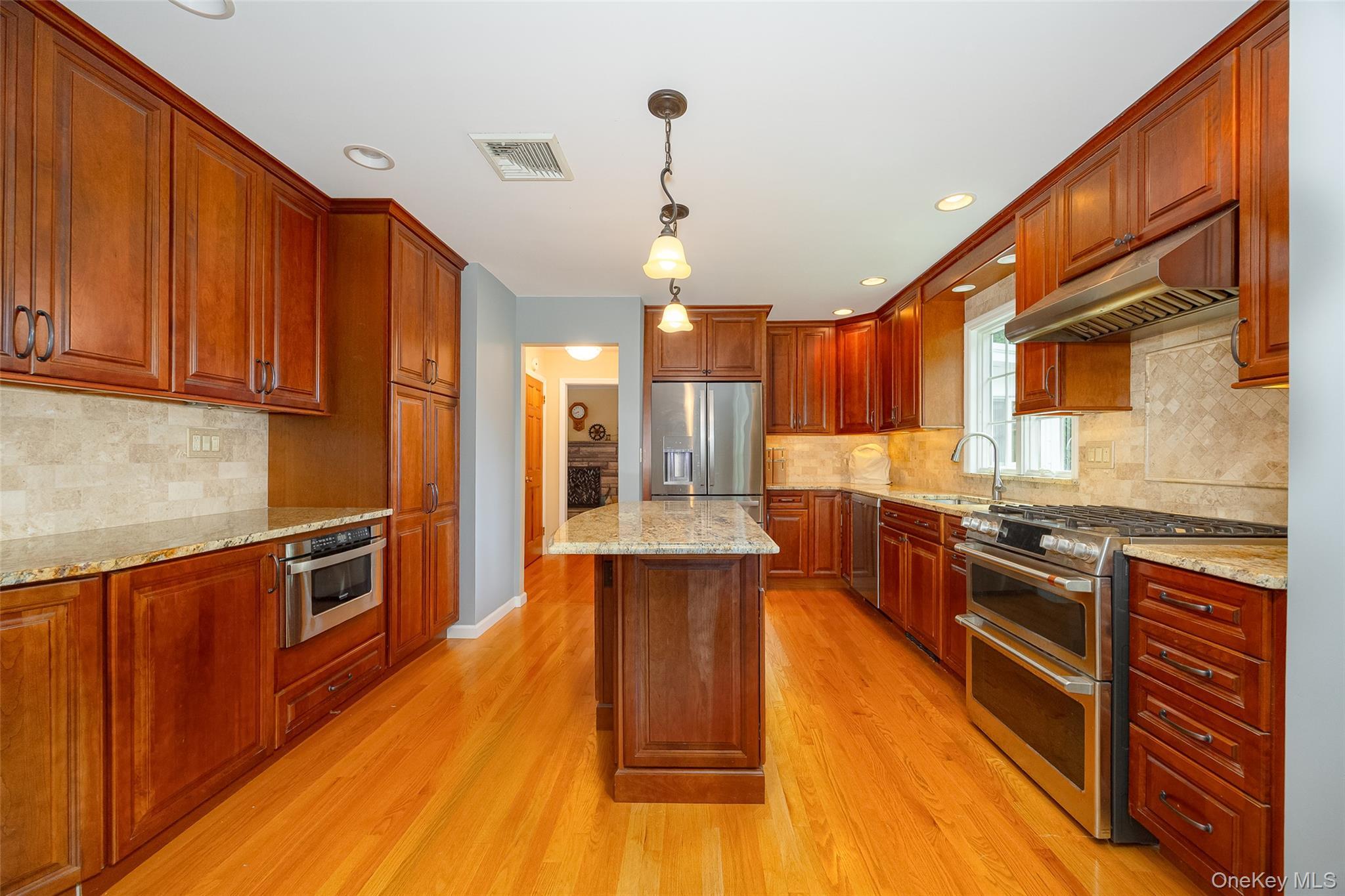 Single Family Fair Way Dutchess County, NY 12603, MLS-1035352-6