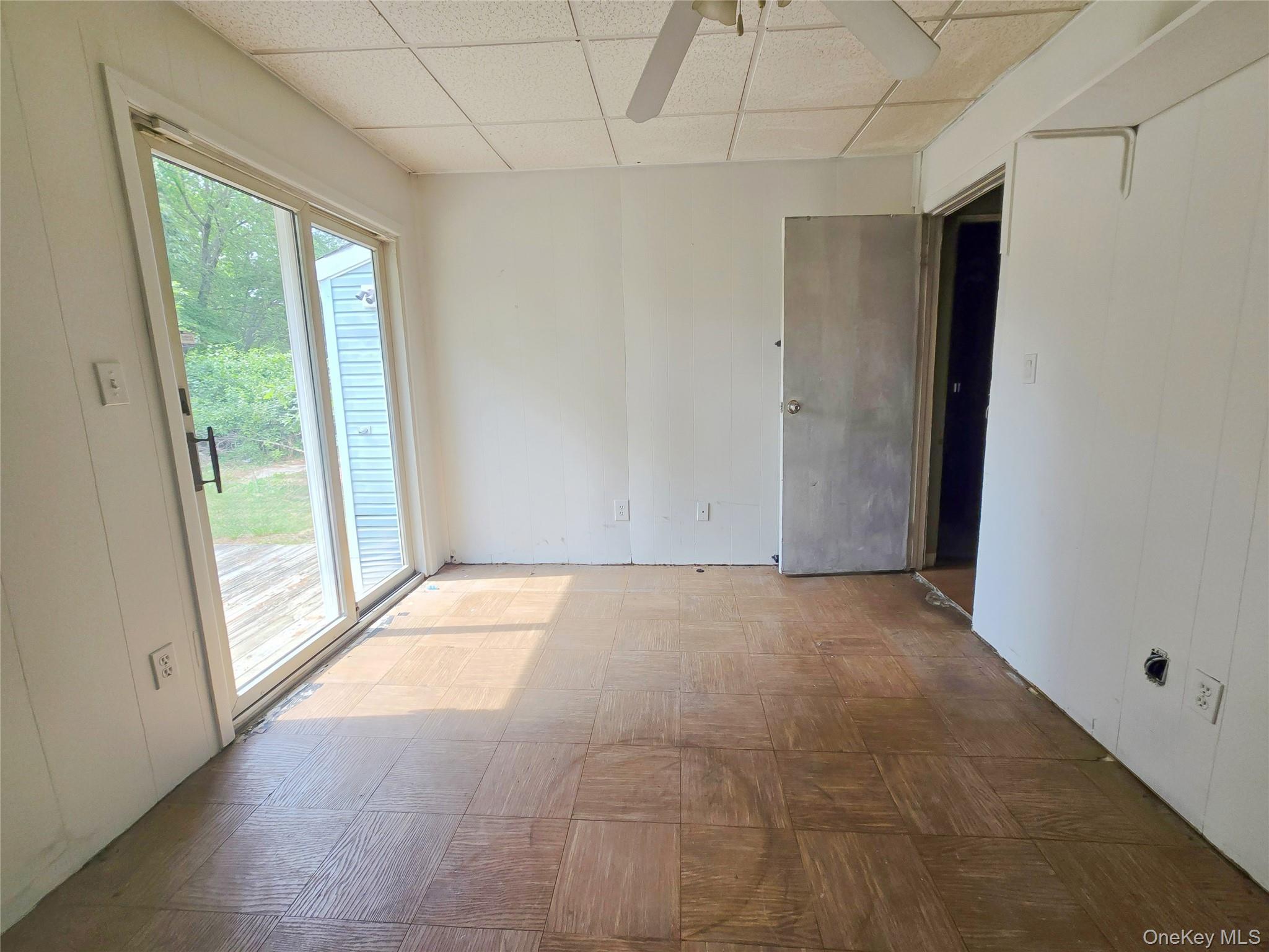 Single Family Terapin Street Suffolk County, NY 11950, MLS-1035375-15