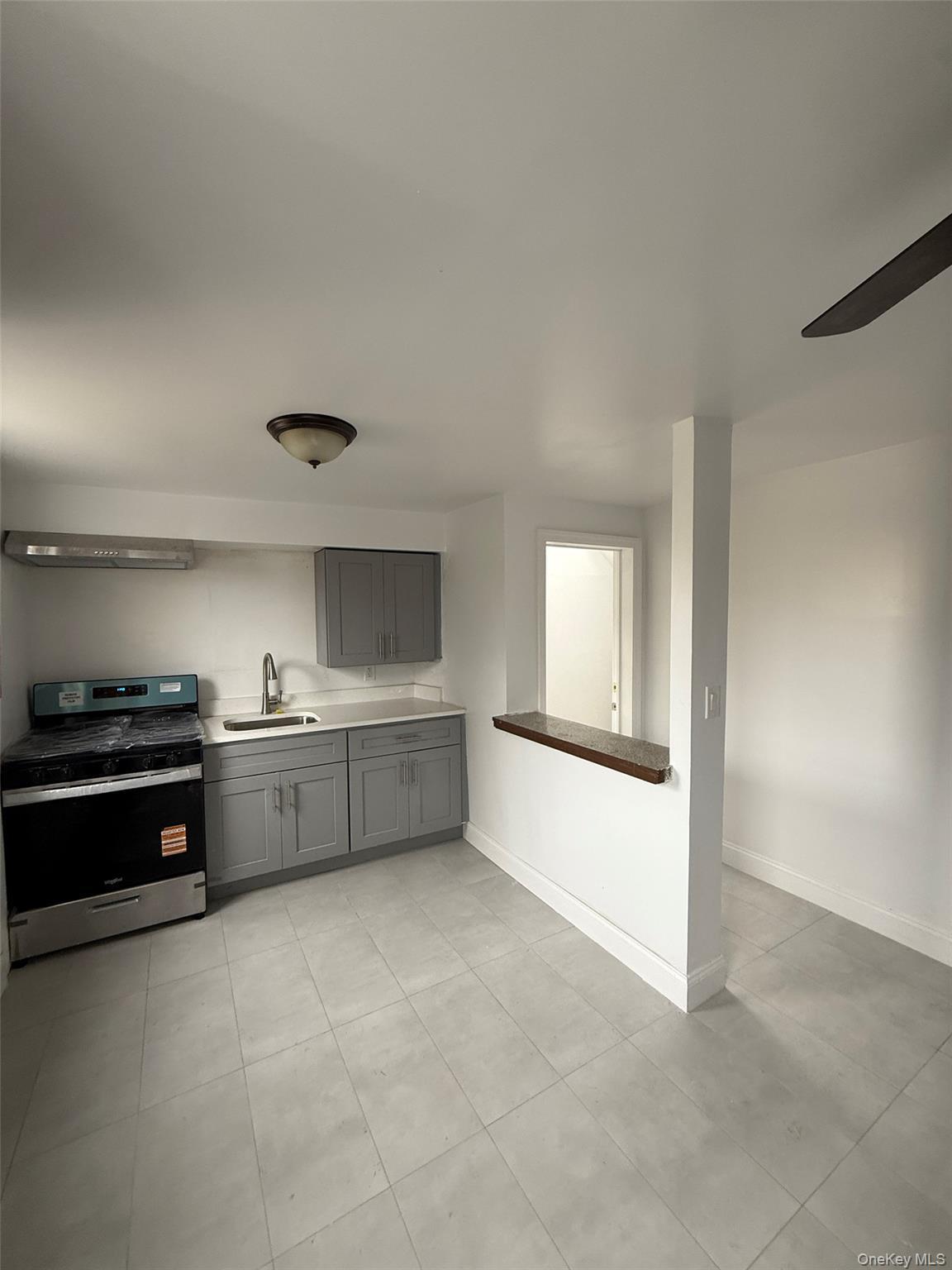 Single Family 77th St Queens, NY 11421, MLS-1035384-13