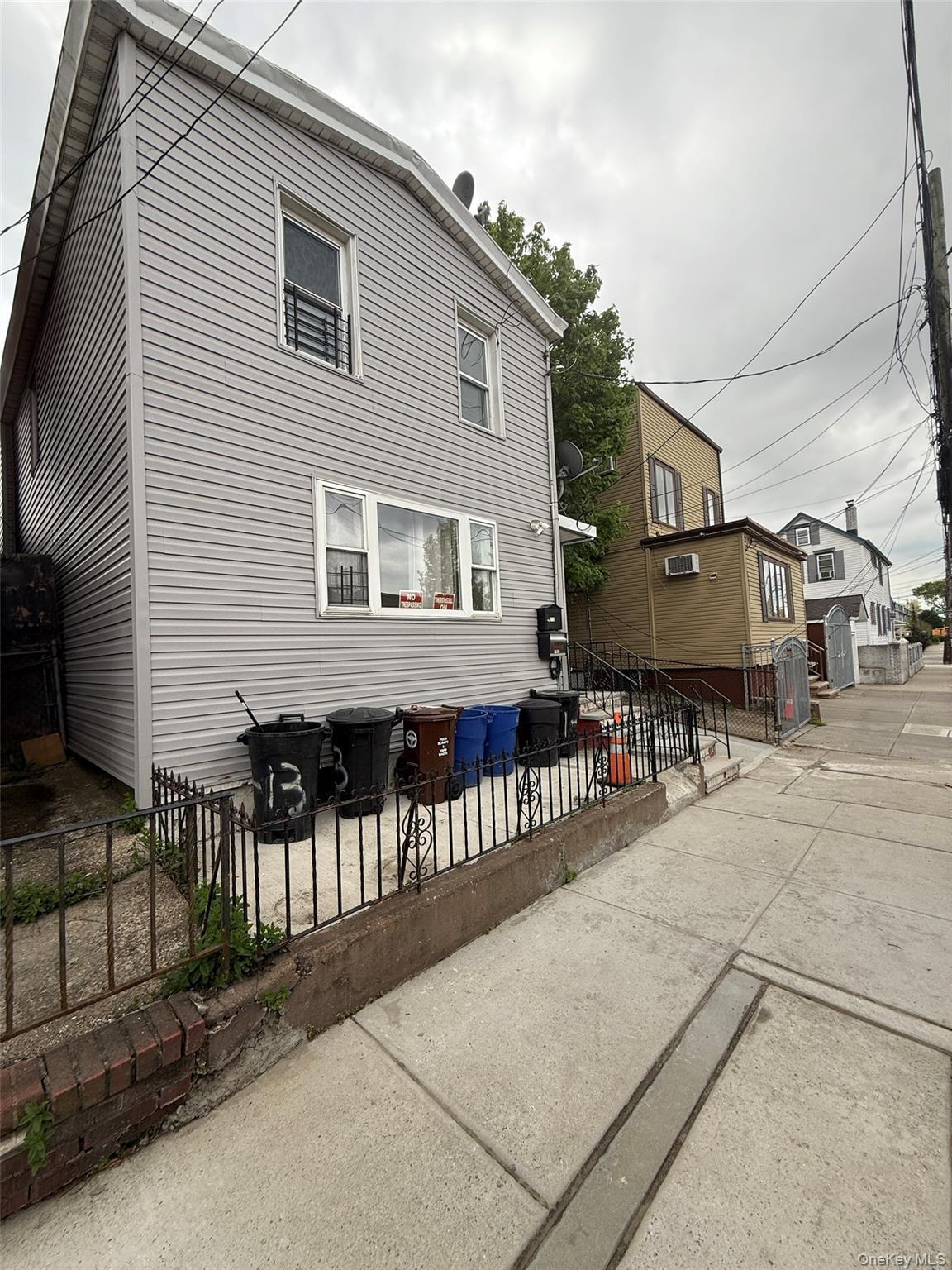 Single Family 77th St Queens, NY 11421, MLS-1035384-2