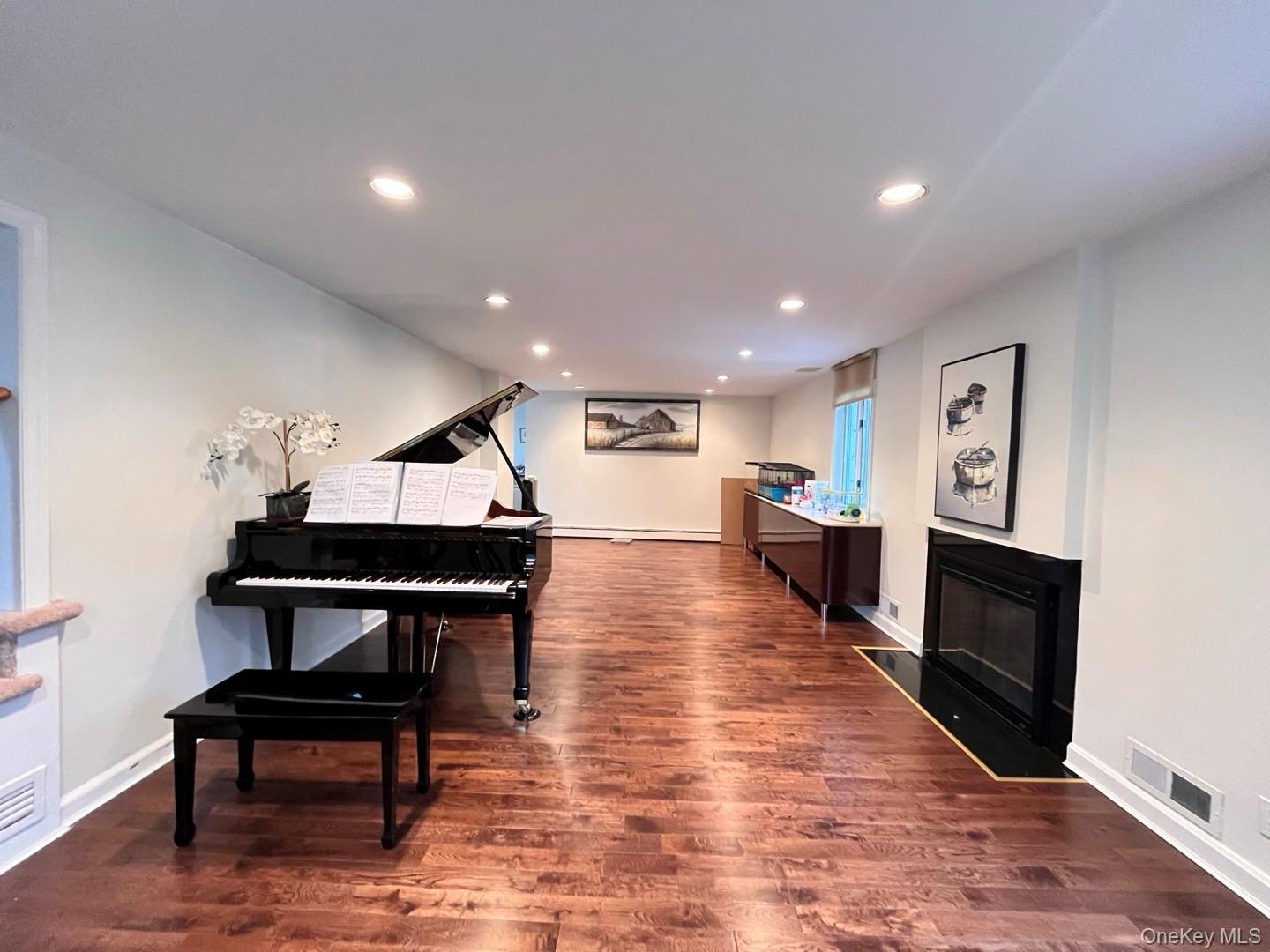 Single Family Polo Field Lane  Nassau County, NY 11020, MLS-1035385-2