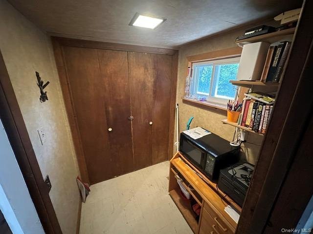 Single Family Gerard Walk  Suffolk County, NY 11782, MLS-1035396-15