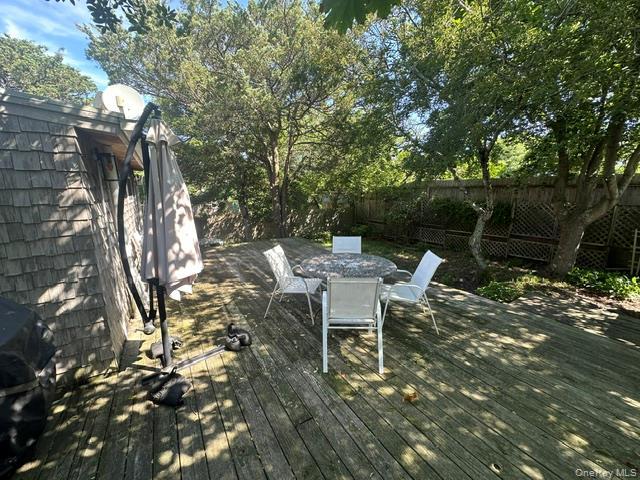 Single Family Gerard Walk  Suffolk County, NY 11782, MLS-1035396-5