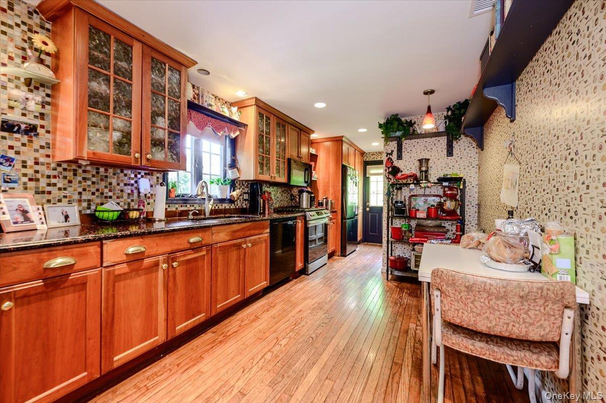 Single Family Northfield Road  Nassau County, NY 11598, MLS-1035400-11