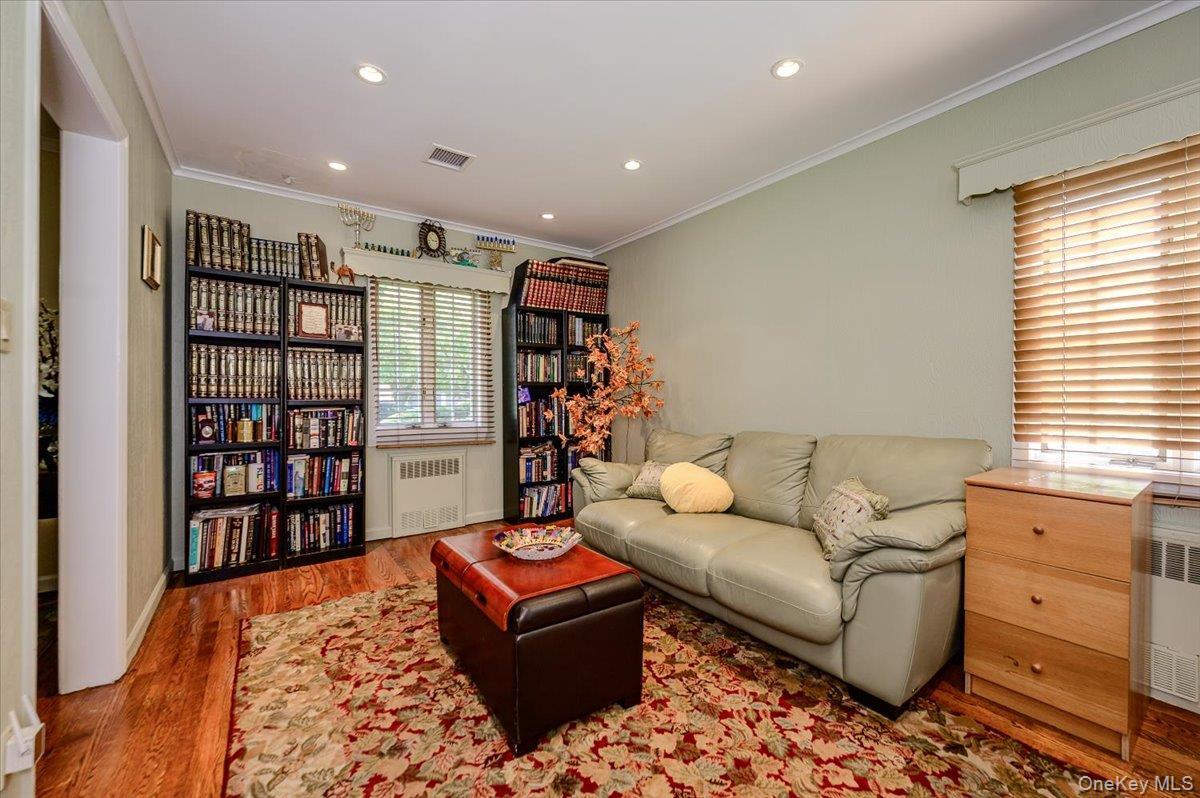 Single Family Northfield Road  Nassau County, NY 11598, MLS-1035400-9