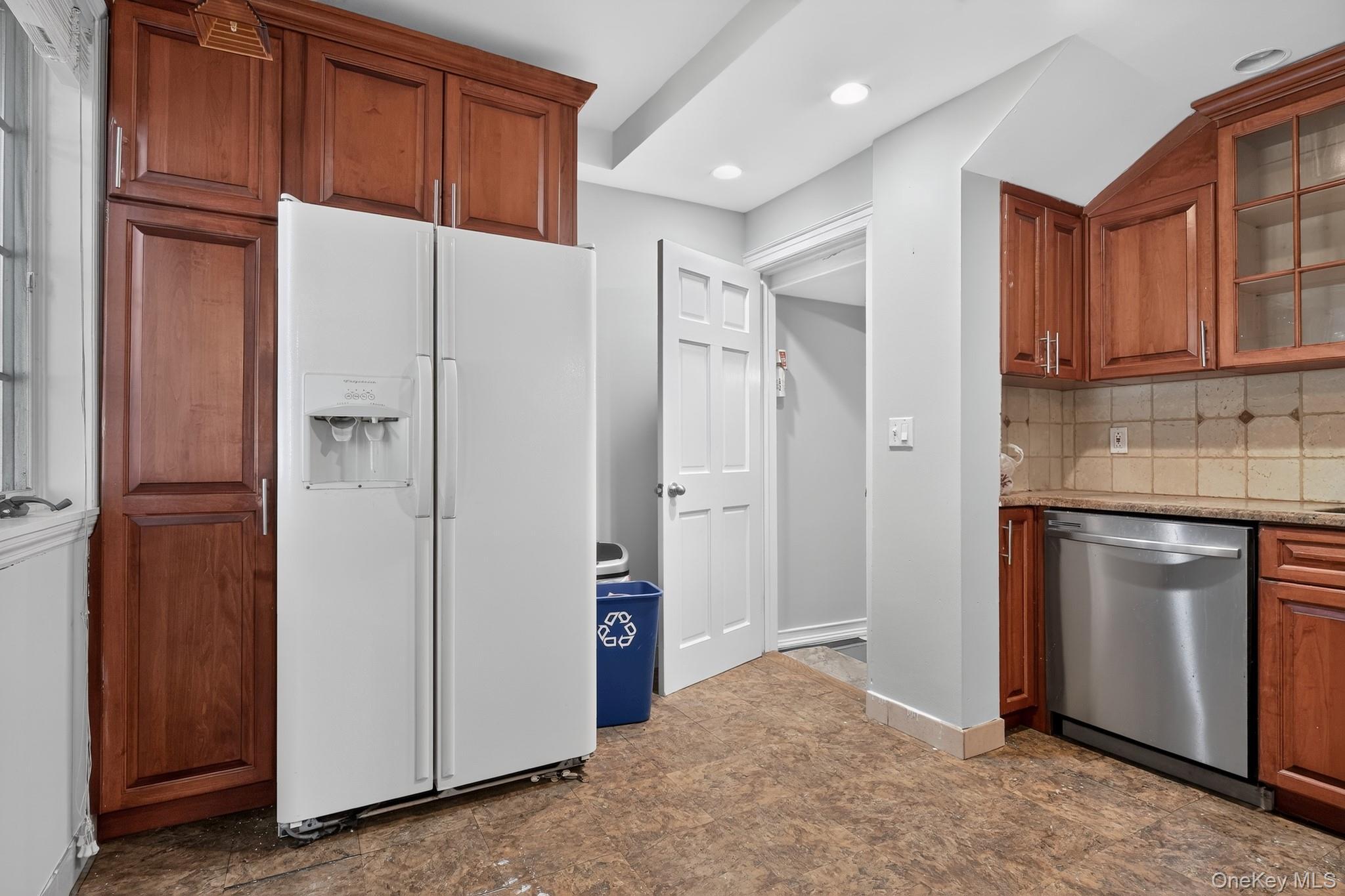 Single Family Alameda Avenue  Queens, NY 11362, MLS-1035405-11