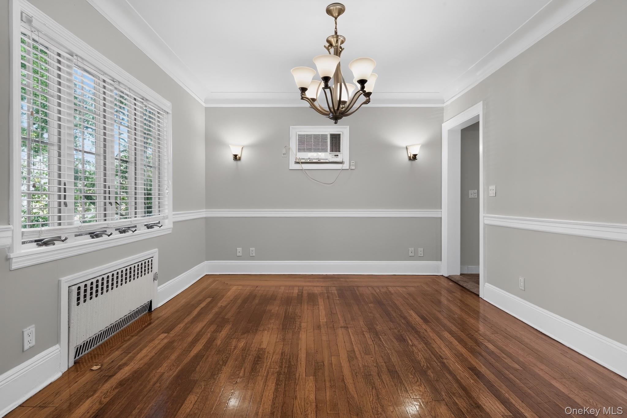 Single Family Alameda Avenue  Queens, NY 11362, MLS-1035405-13