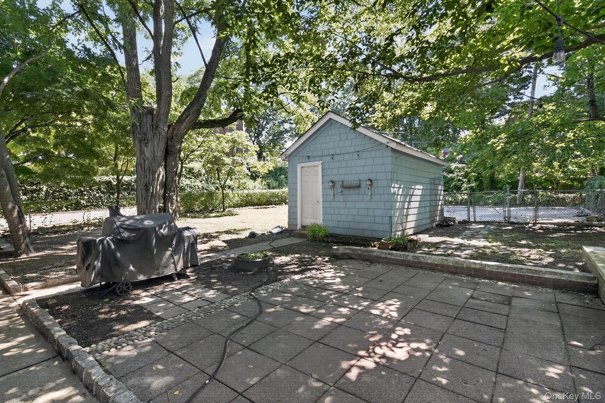 Single Family Alameda Avenue  Queens, NY 11362, MLS-1035405-31