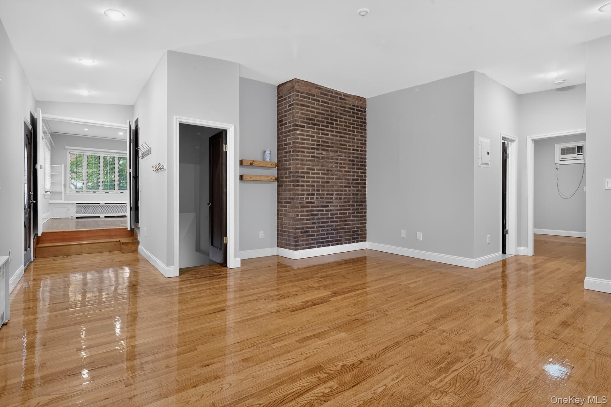 Single Family Alameda Avenue  Queens, NY 11362, MLS-1035405-8