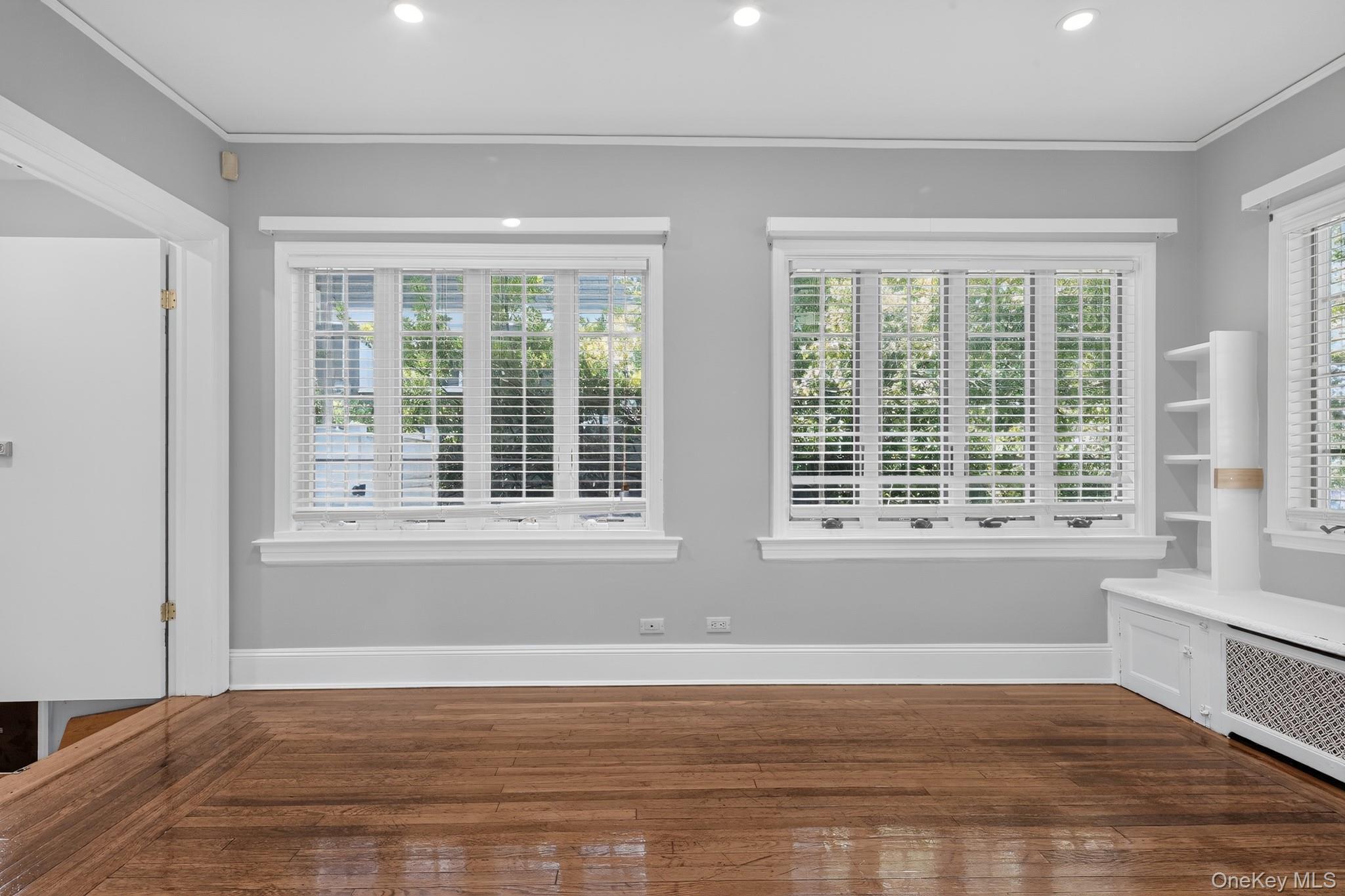 Single Family Alameda Avenue  Queens, NY 11362, MLS-1035405-9