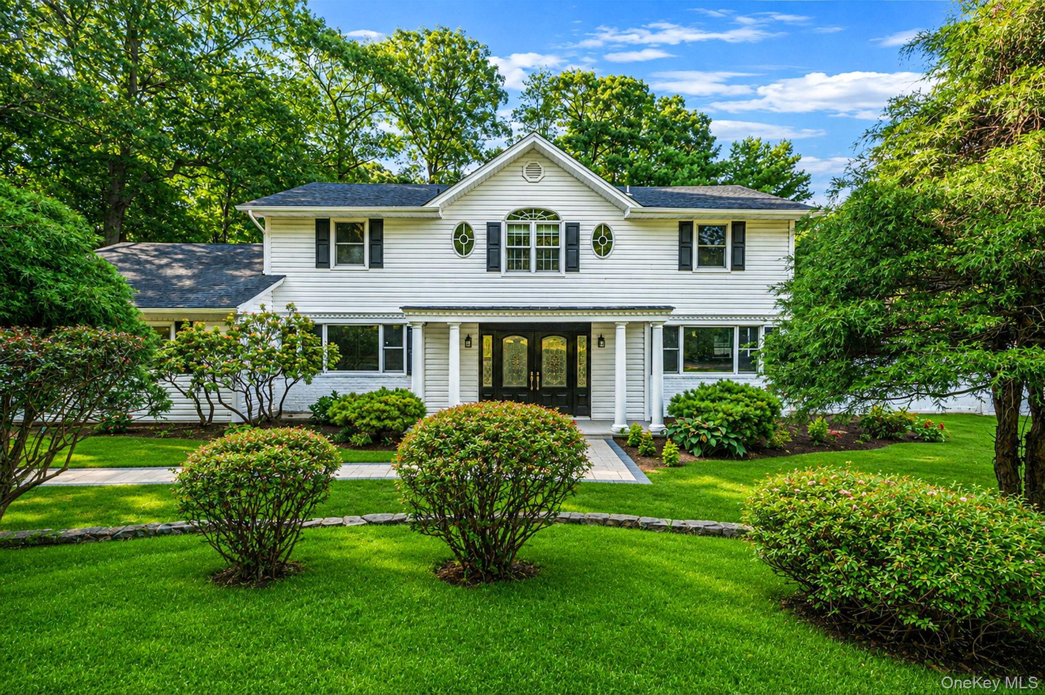 Single Family Arbor Lane  Suffolk County, NY 11746, MLS-1035415-2