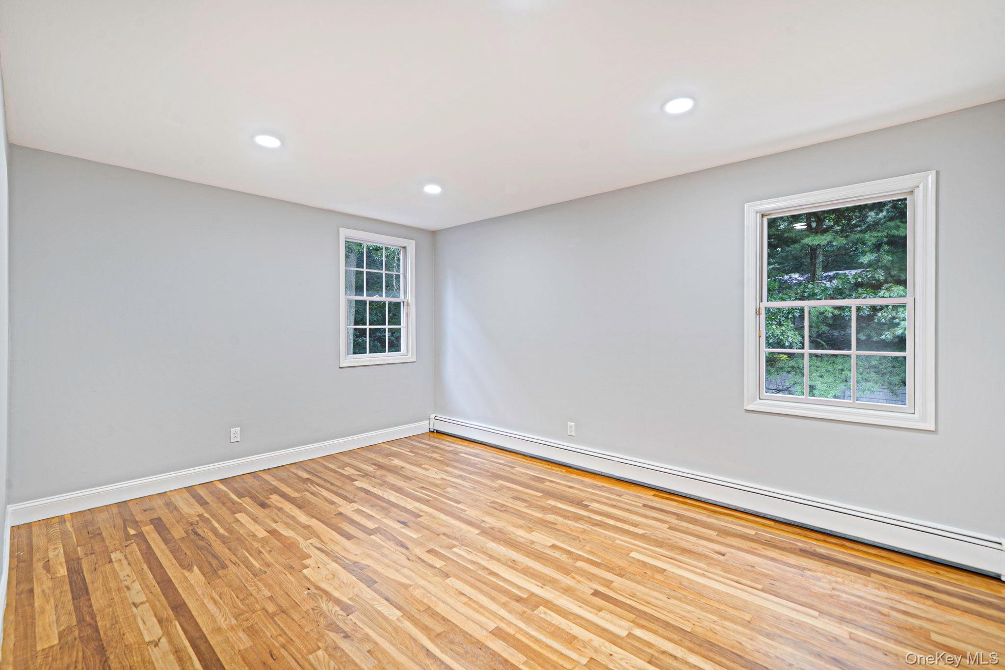 Single Family Arbor Lane  Suffolk County, NY 11746, MLS-1035415-28