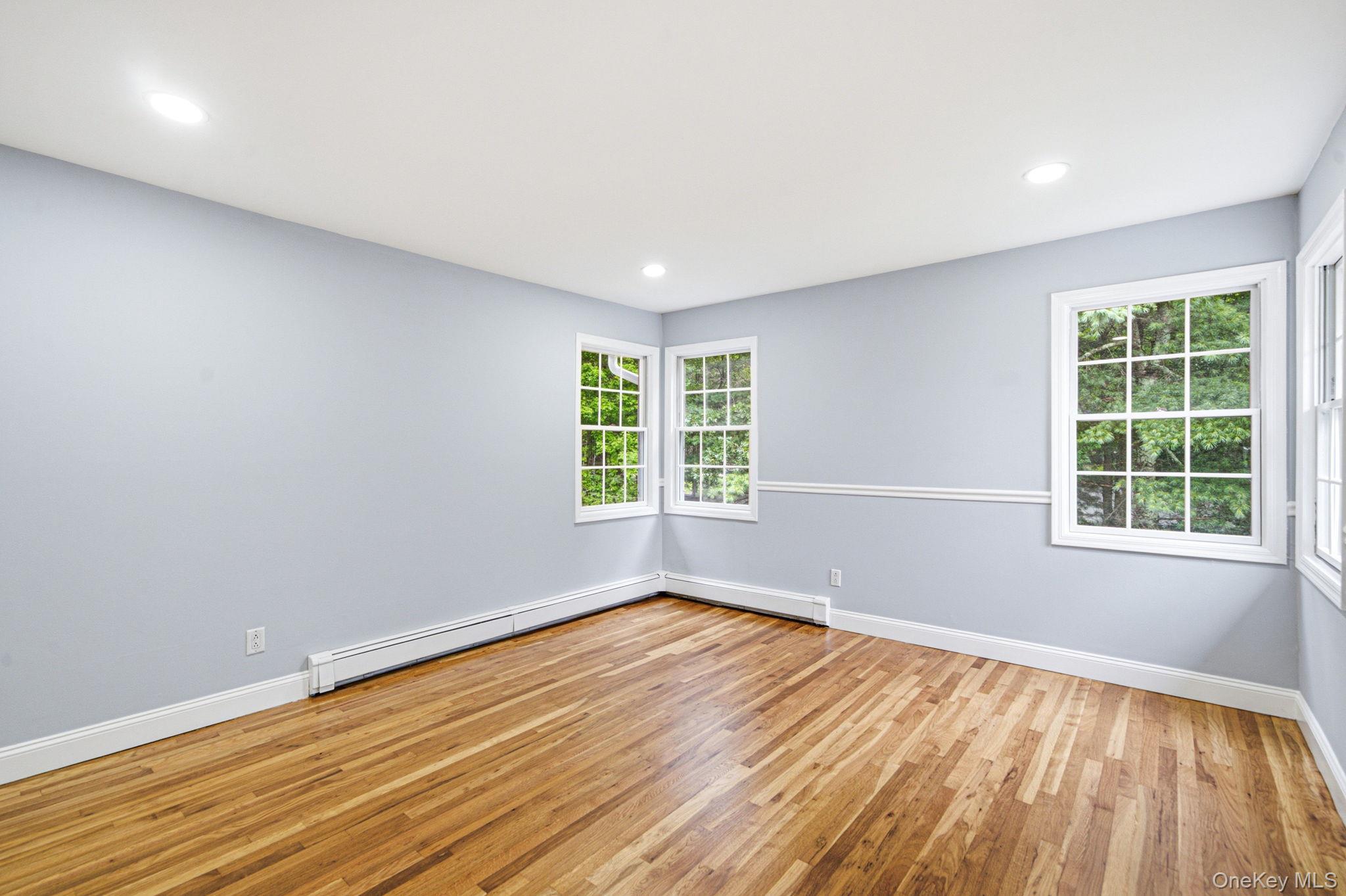 Single Family Arbor Lane  Suffolk County, NY 11746, MLS-1035415-36