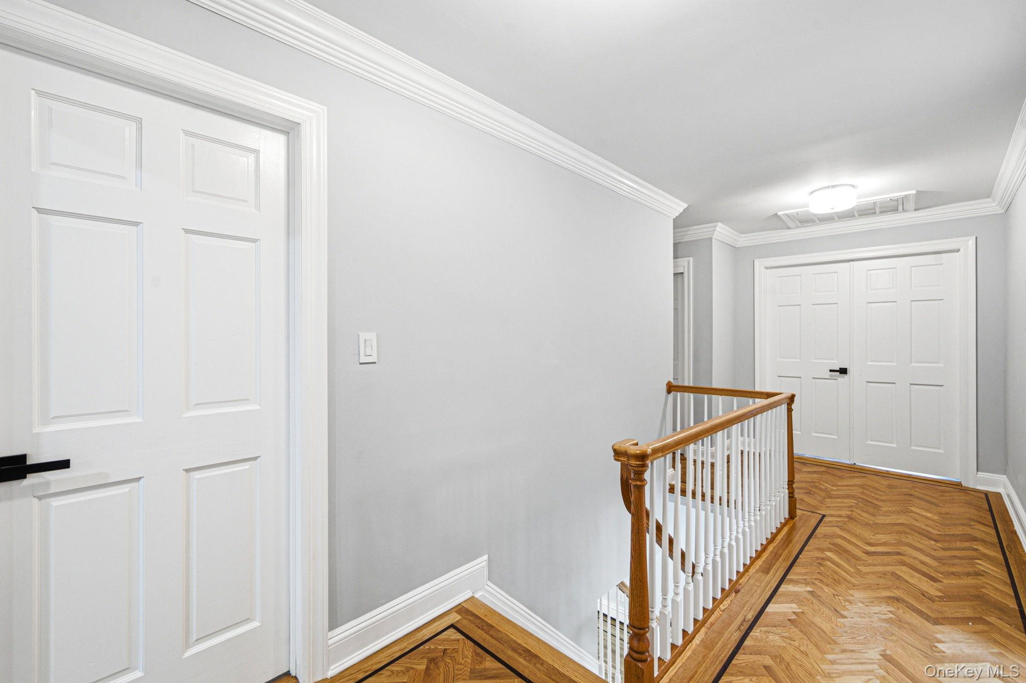 Single Family Arbor Lane  Suffolk County, NY 11746, MLS-1035415-38