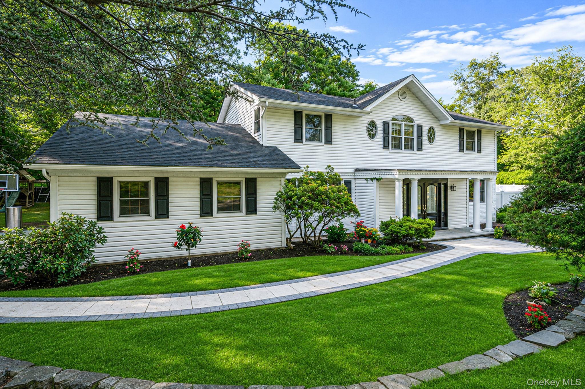 Single Family Arbor Lane  Suffolk County, NY 11746, MLS-1035415-44