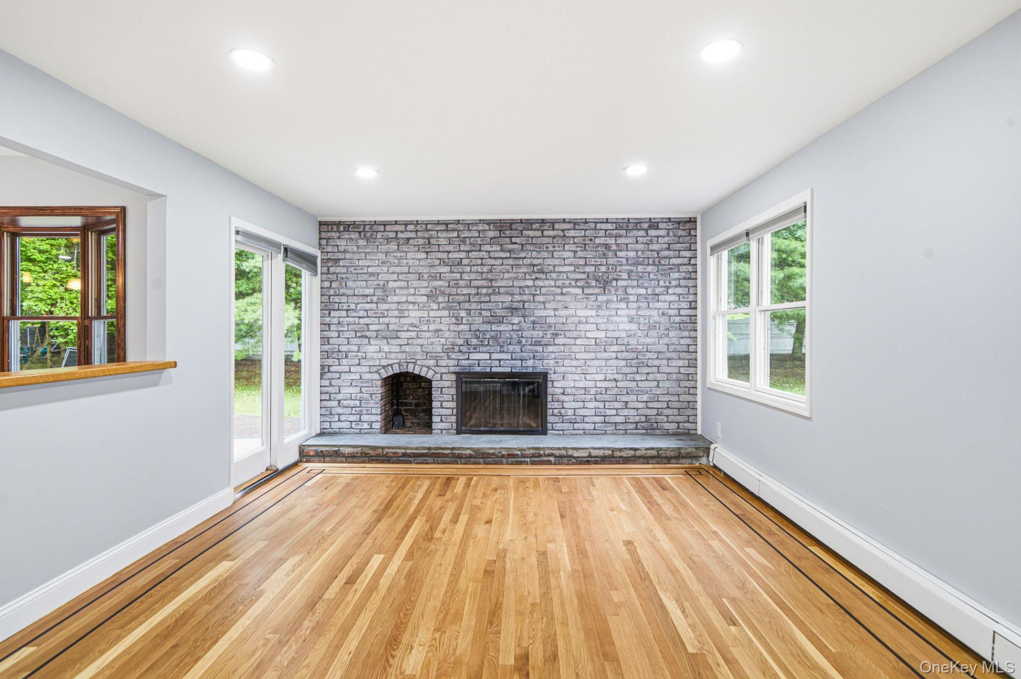 Single Family Arbor Lane  Suffolk County, NY 11746, MLS-1035415-7